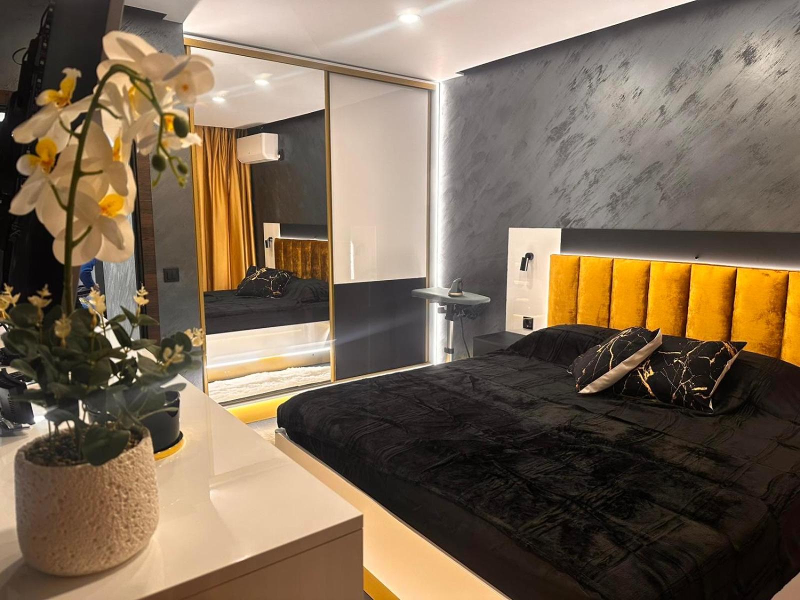 Golden Pearl of Luxury - Burgas