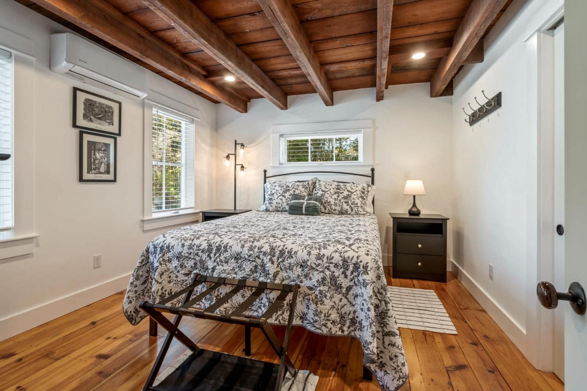 Pepperrell Place - Home for 6