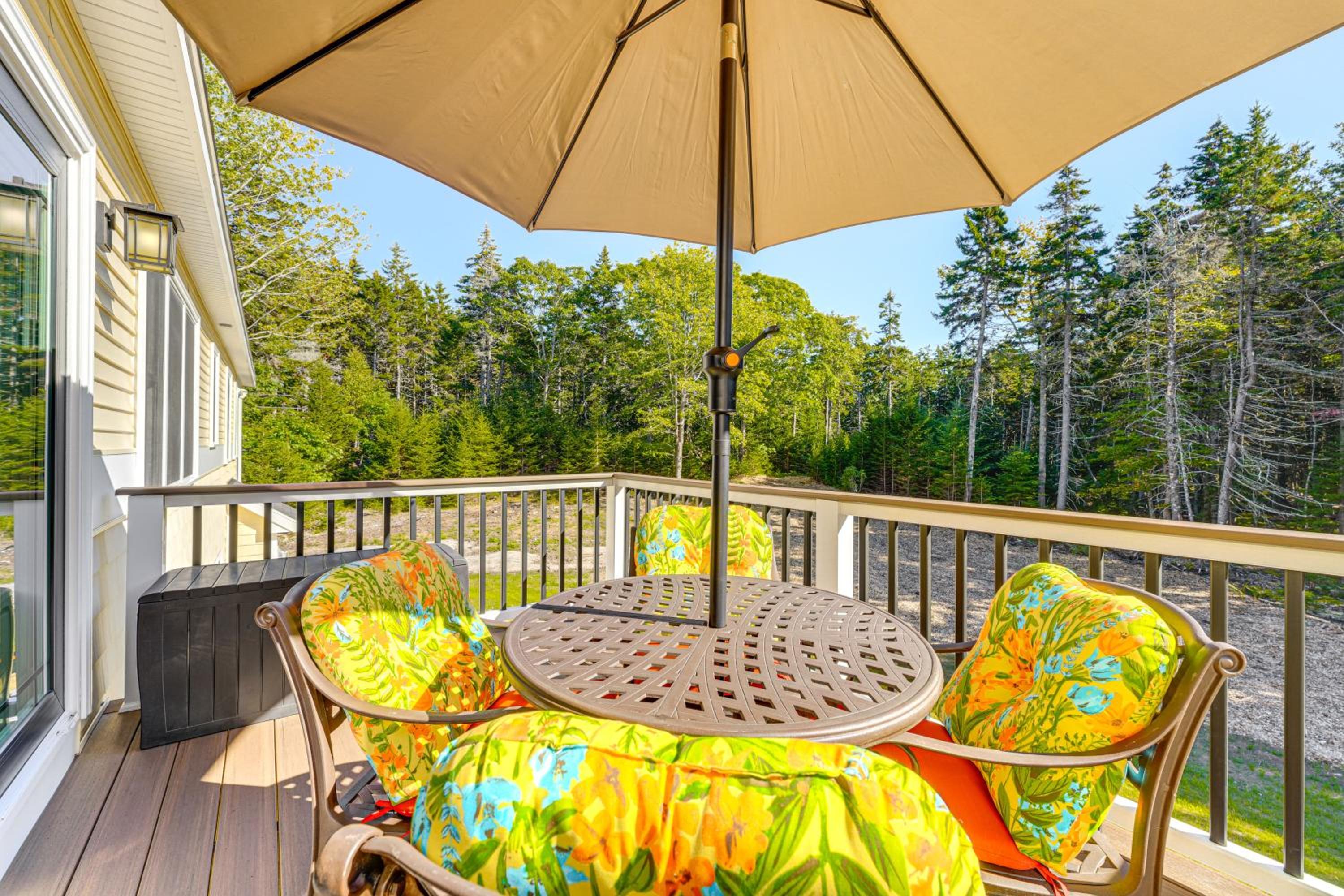 2 Mi to Grimes Cove! 2-Story Unit on 3 Acres