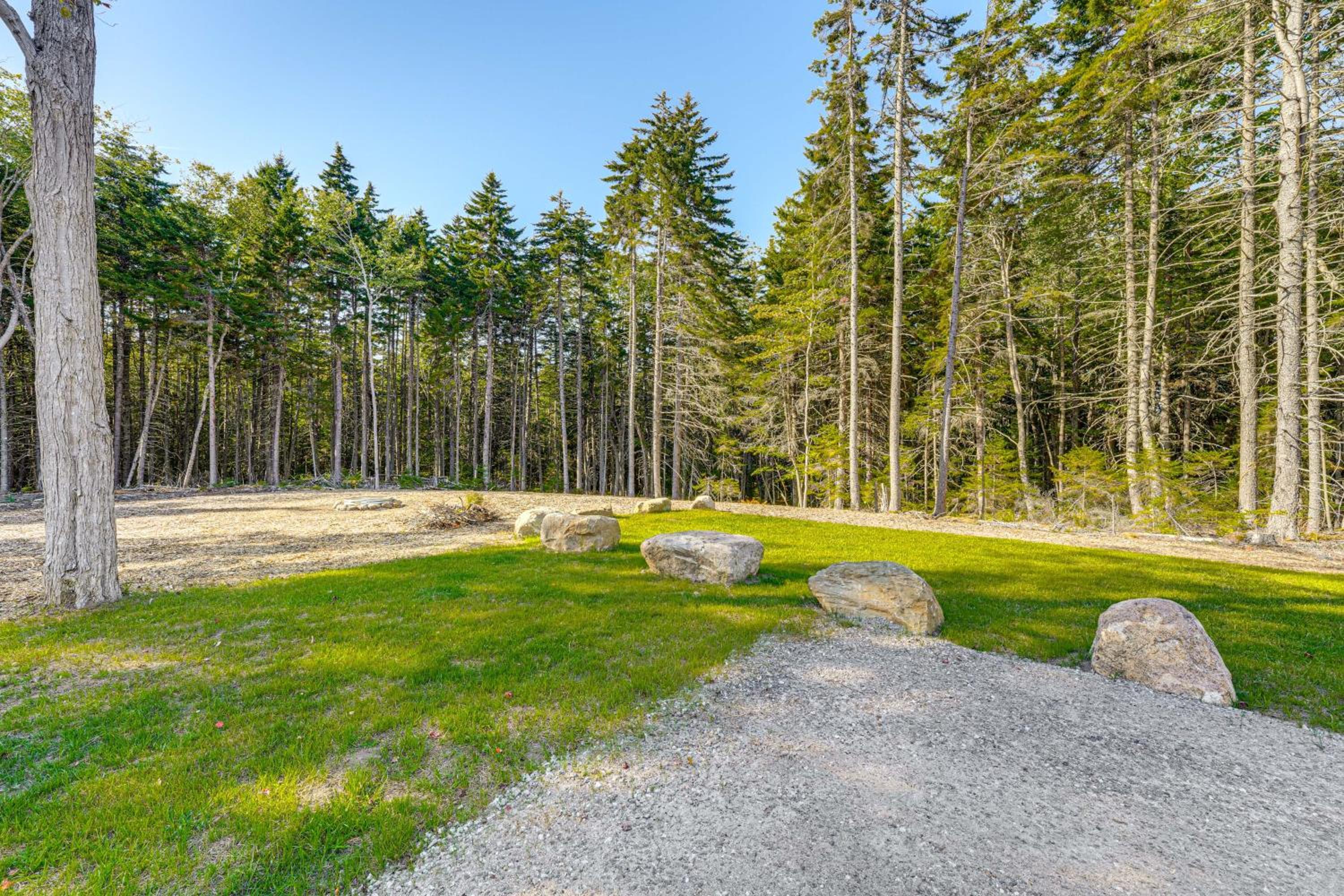 2 Mi to Grimes Cove! 2-Story Unit on 3 Acres