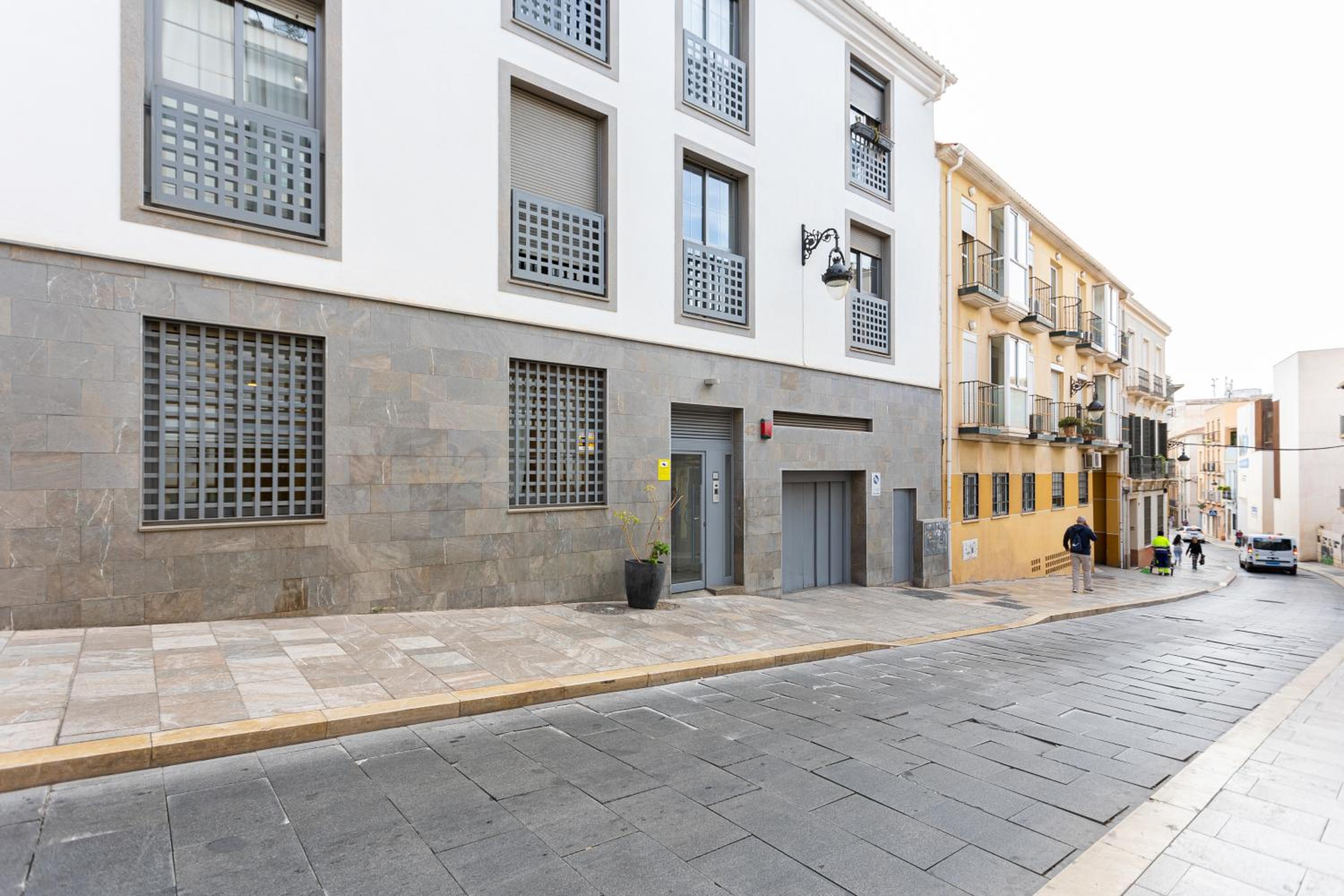 H2M Dos Aceras Loft ground floor, air conditioning, wifi