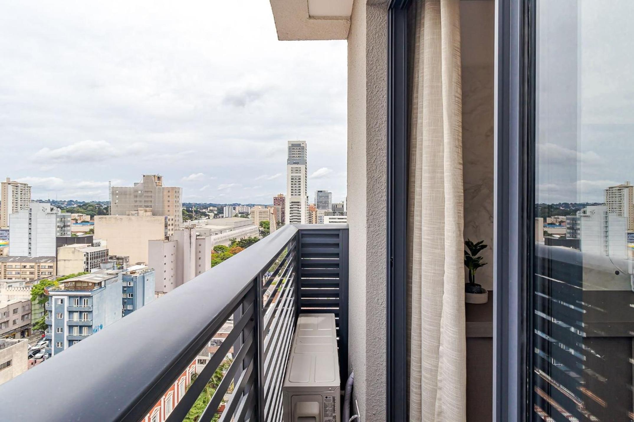 Log! | Rooftop com vista, coworking, garagem e localização imbatível | Gonzaga Stays