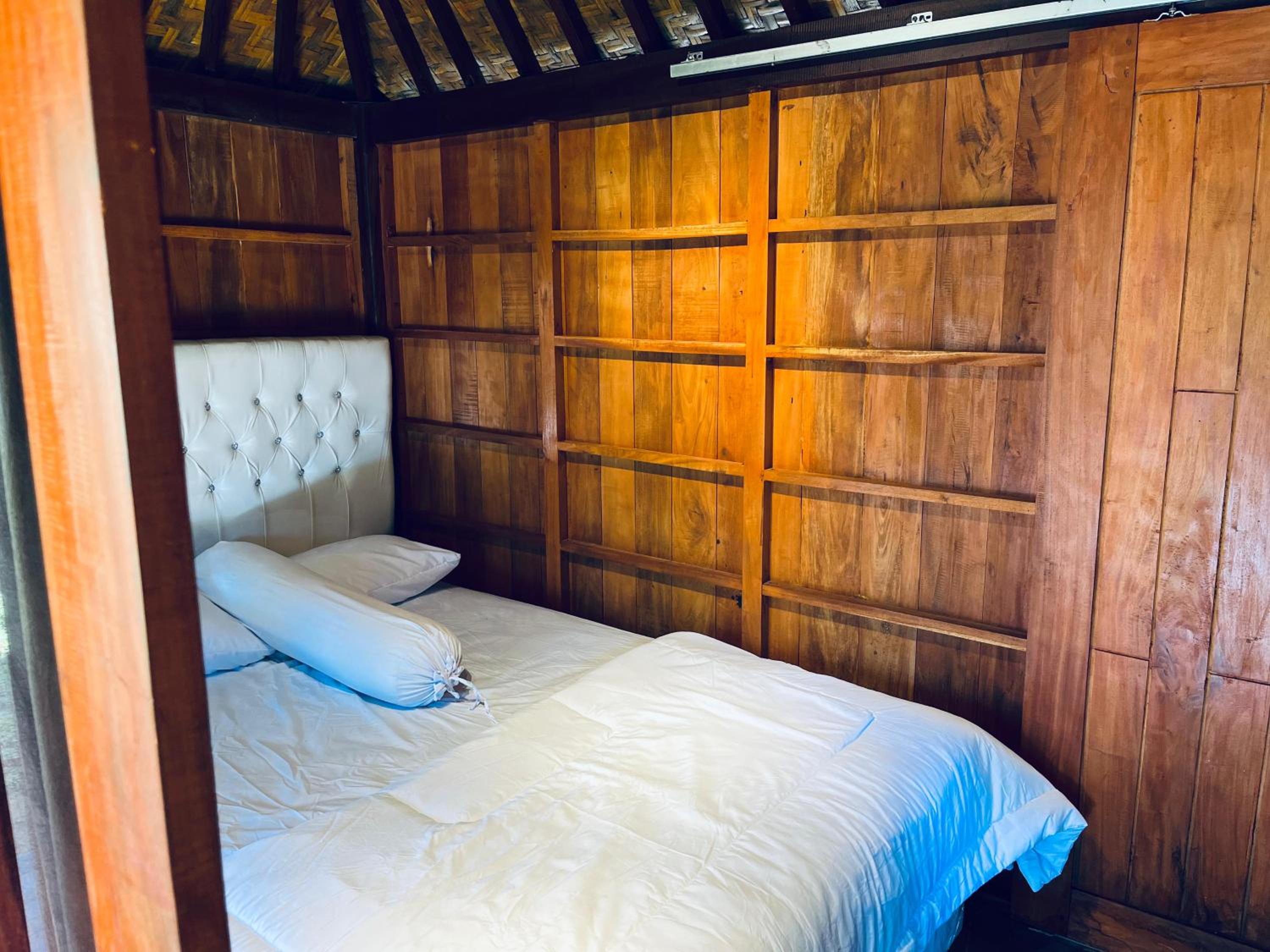 Arina's Cabin