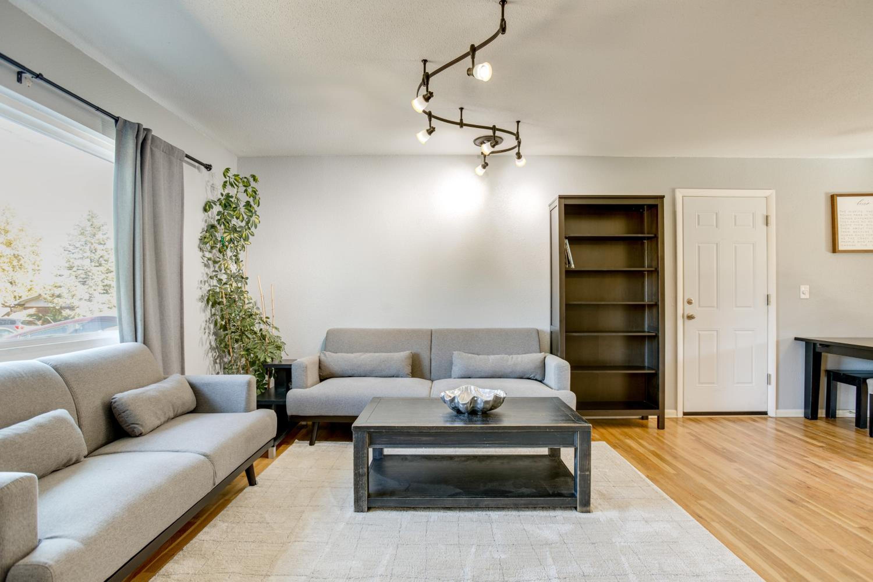 Furnished Patio! Suburban Gem 11 Mi to Dtwn Denver