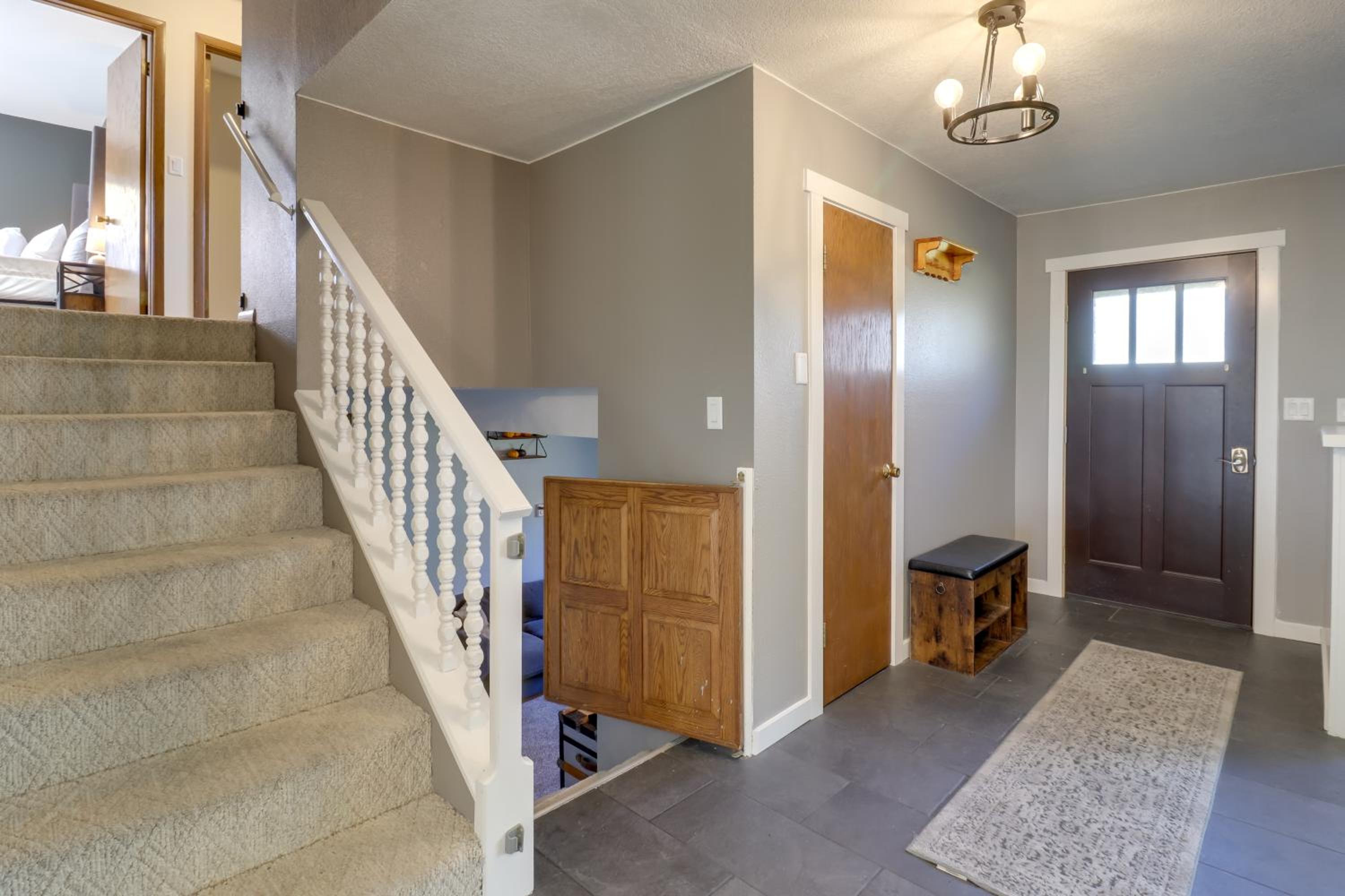 11 Mi to Maple Lake Family-Friendly Fertile Home
