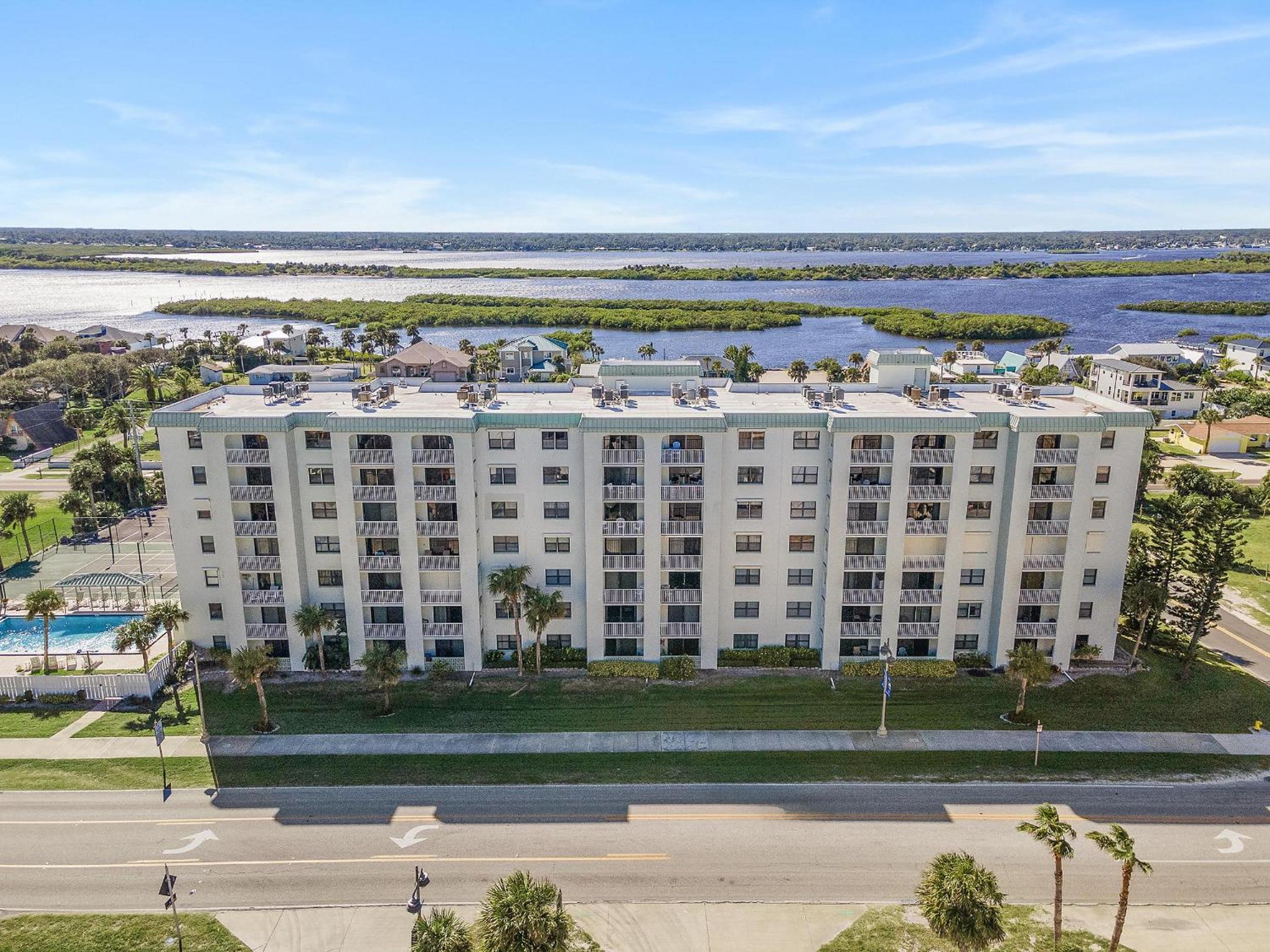 Ocean Terrace Club 604