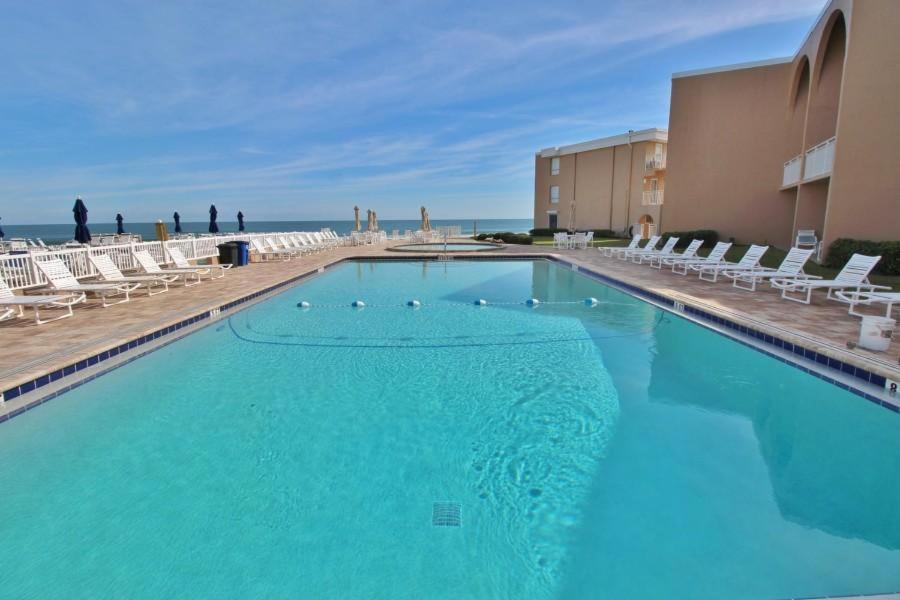 Ocean Club North A103