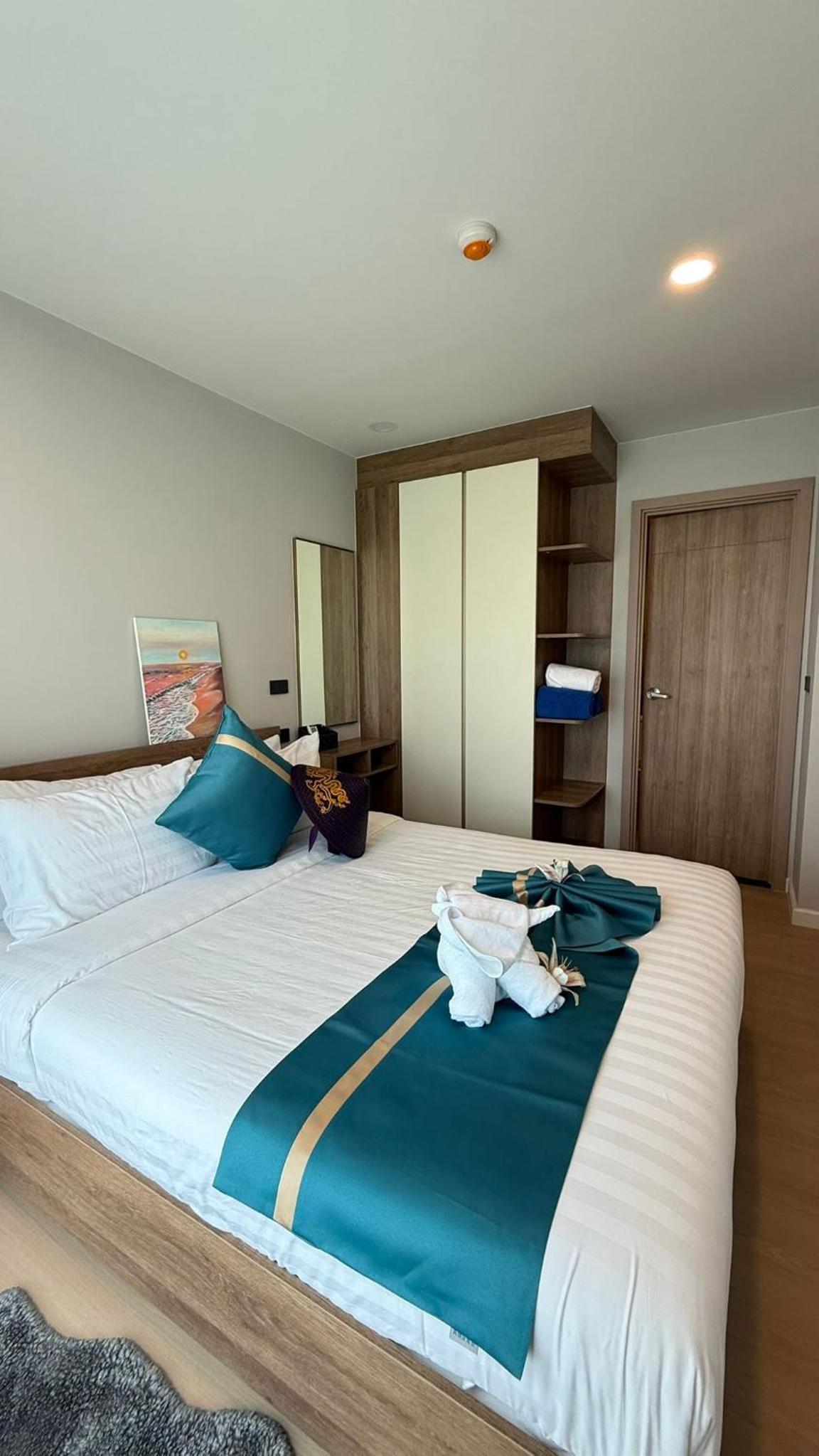 Space Cherngtalay Condo in bangtao by sahana