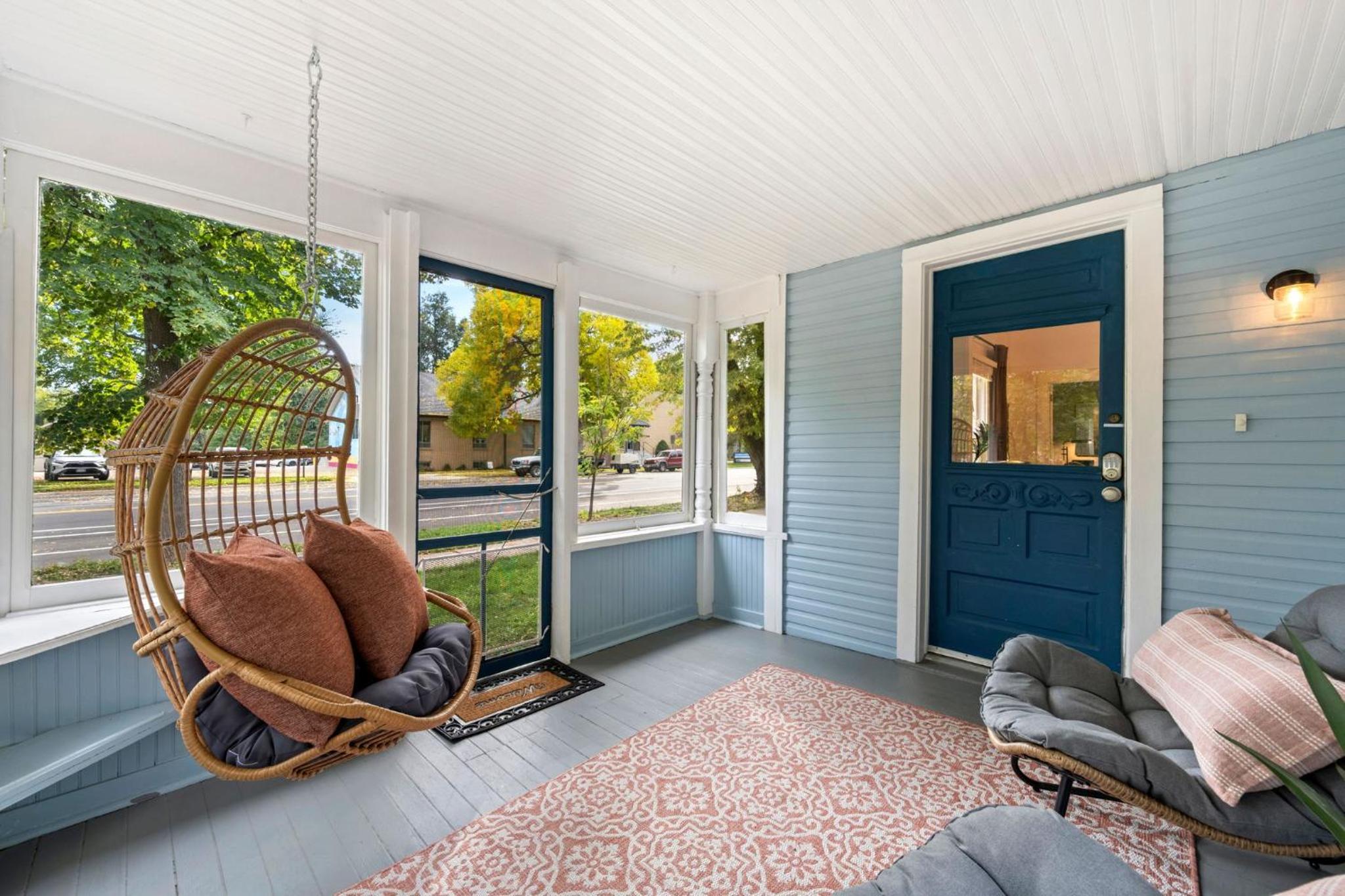 Oak Street Bungalow Walk to Old Town and CSU