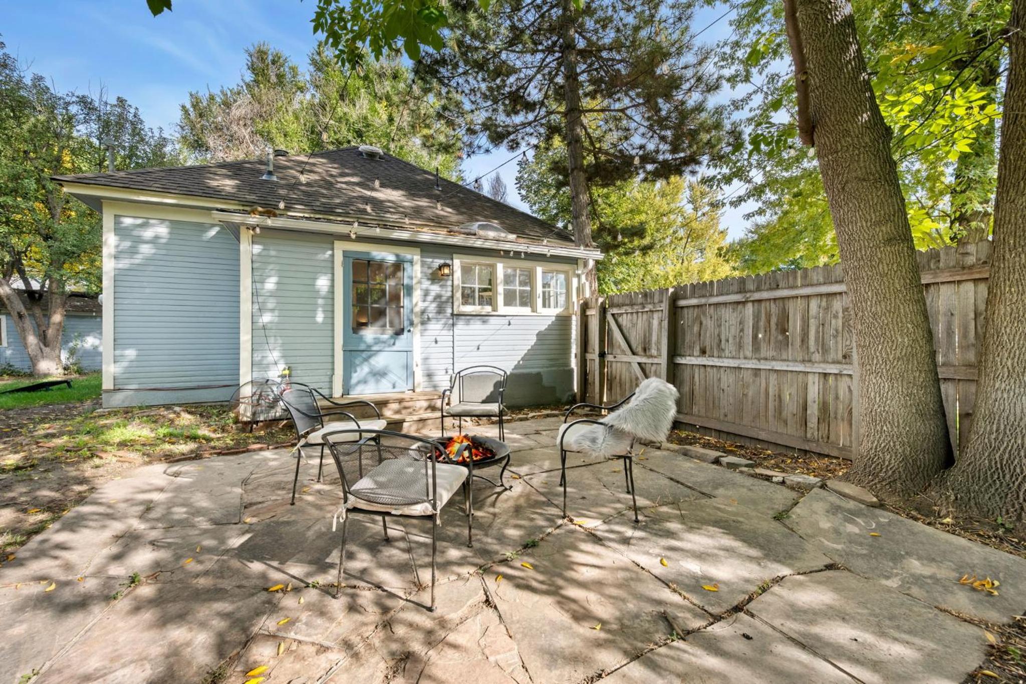 Oak Street Bungalow Walk to Old Town and CSU
