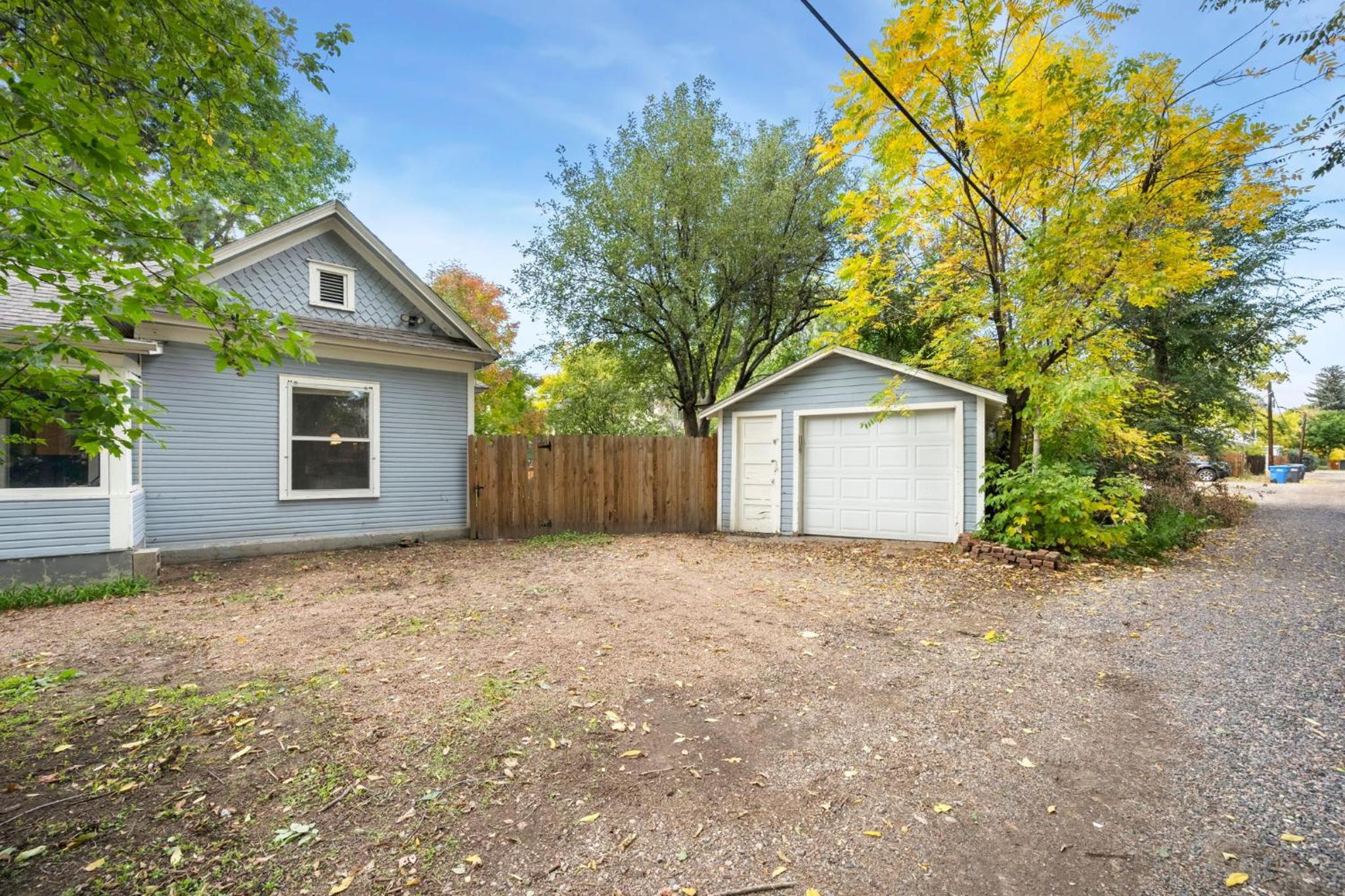 Oak Street Bungalow Walk to Old Town and CSU