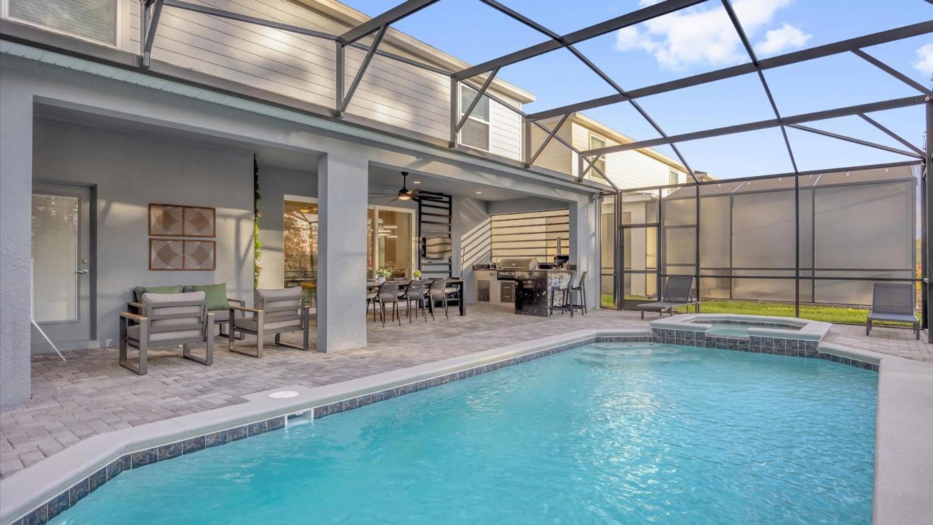 Stunning Resort Villa w Pool Cinema & Games Room