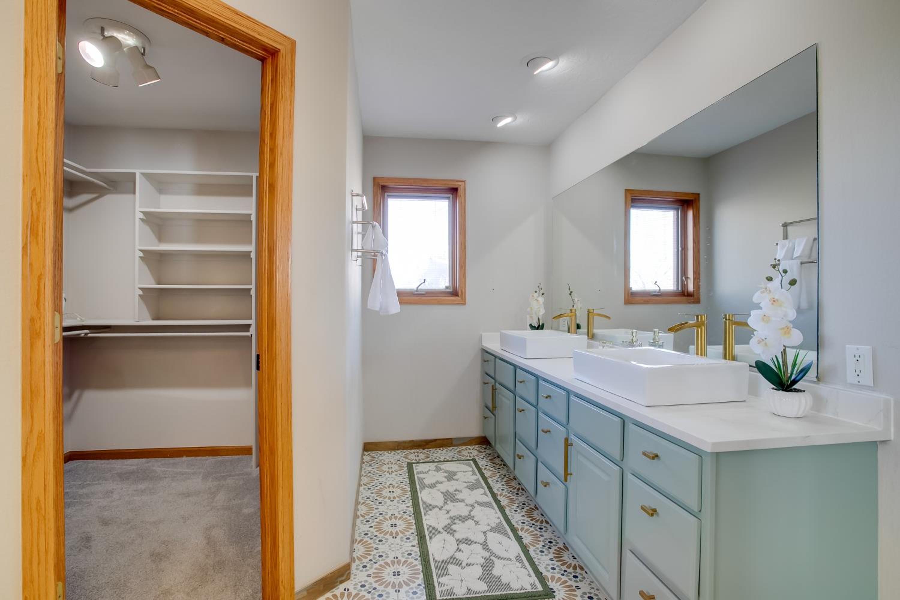 Private Pool and Yard Spacious Brighton Home!