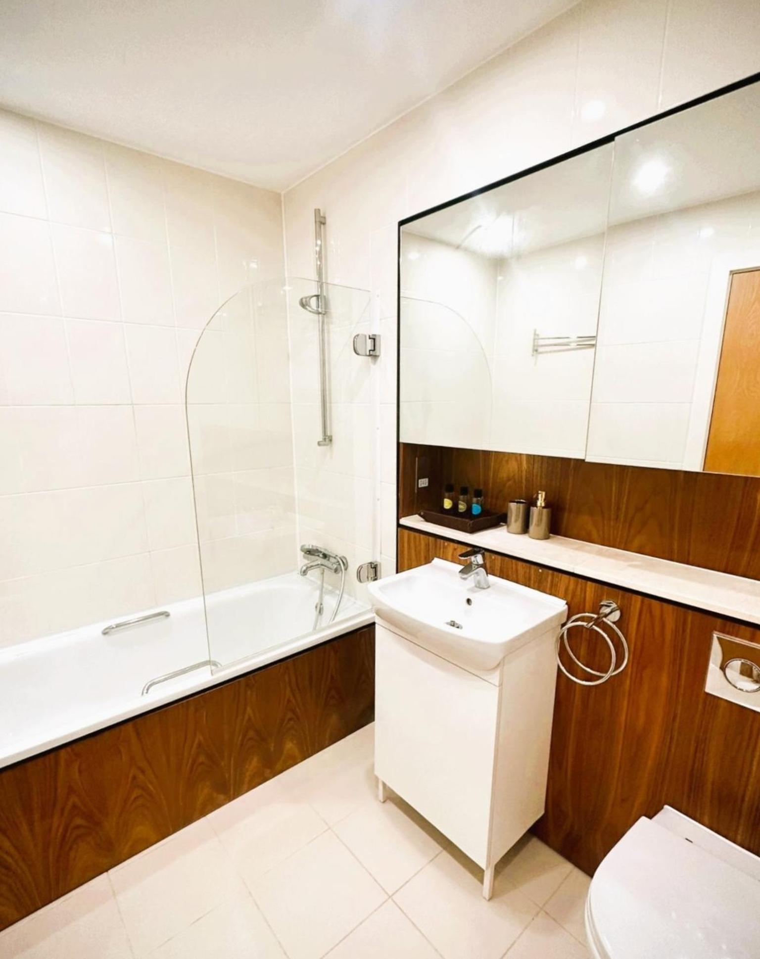 Central London Flat ideal for Shopping and Big Ben
