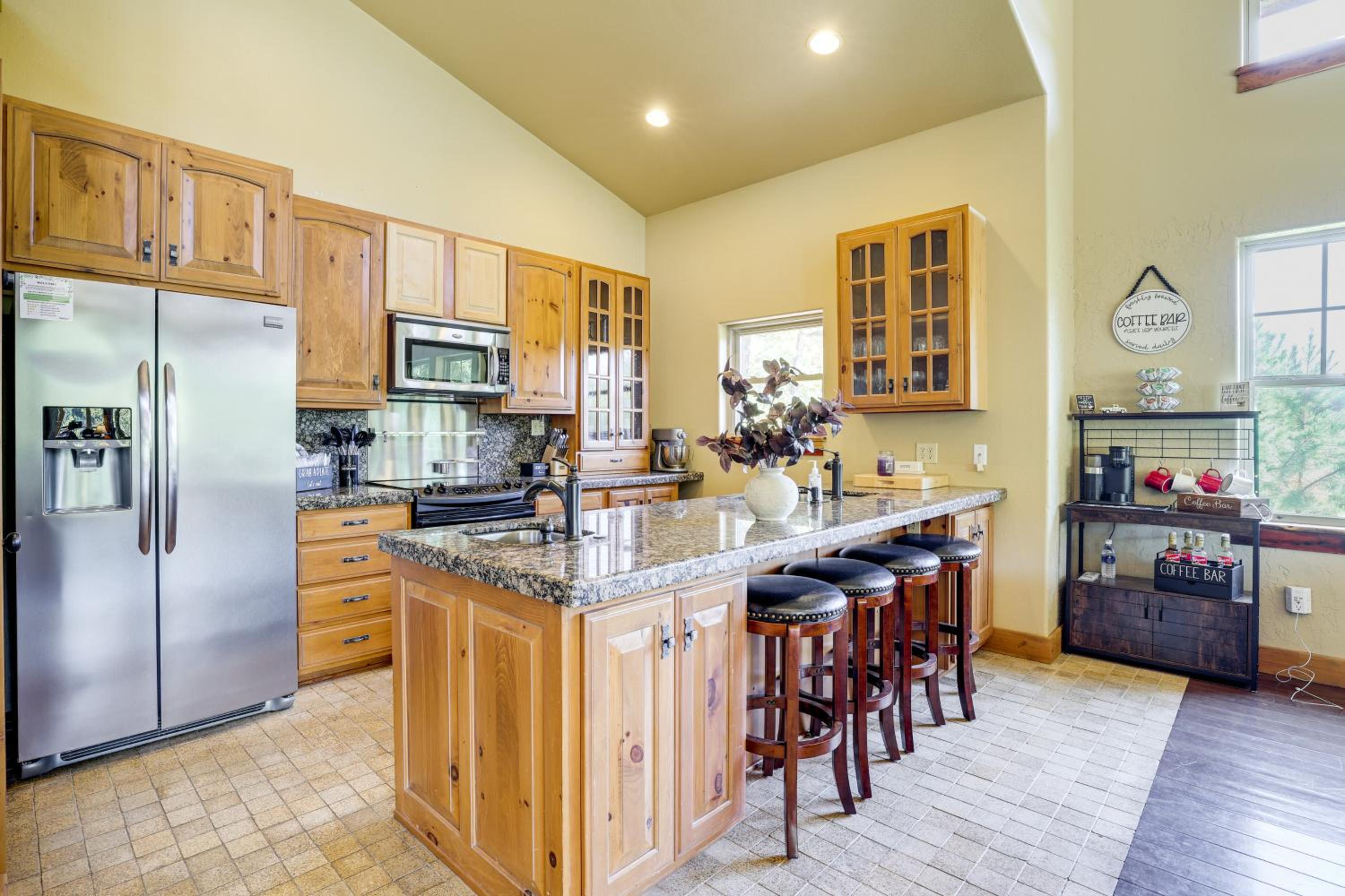 Grand Lake Waterfront Getaway with Boat Slip!