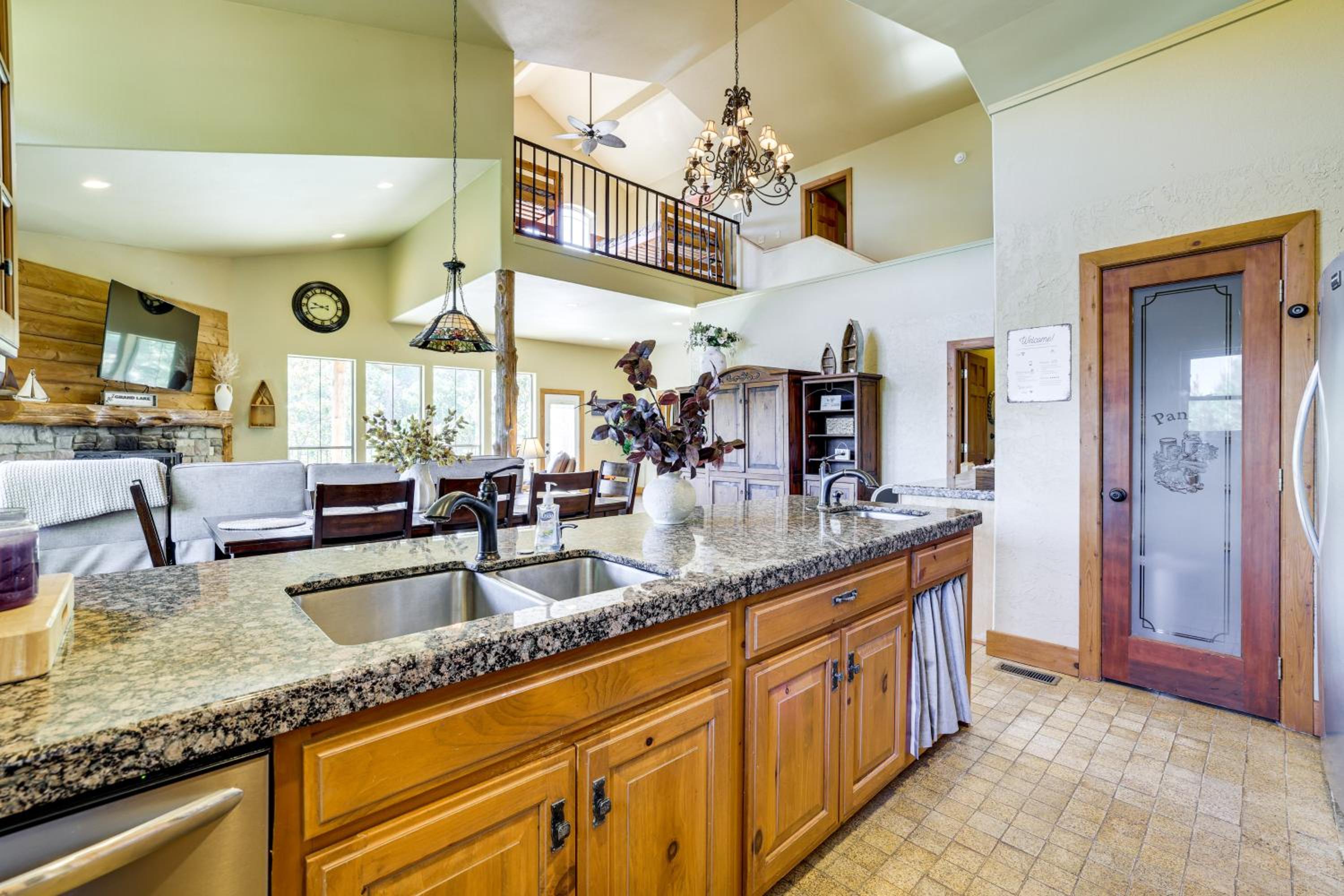 Grand Lake Waterfront Getaway with Boat Slip!