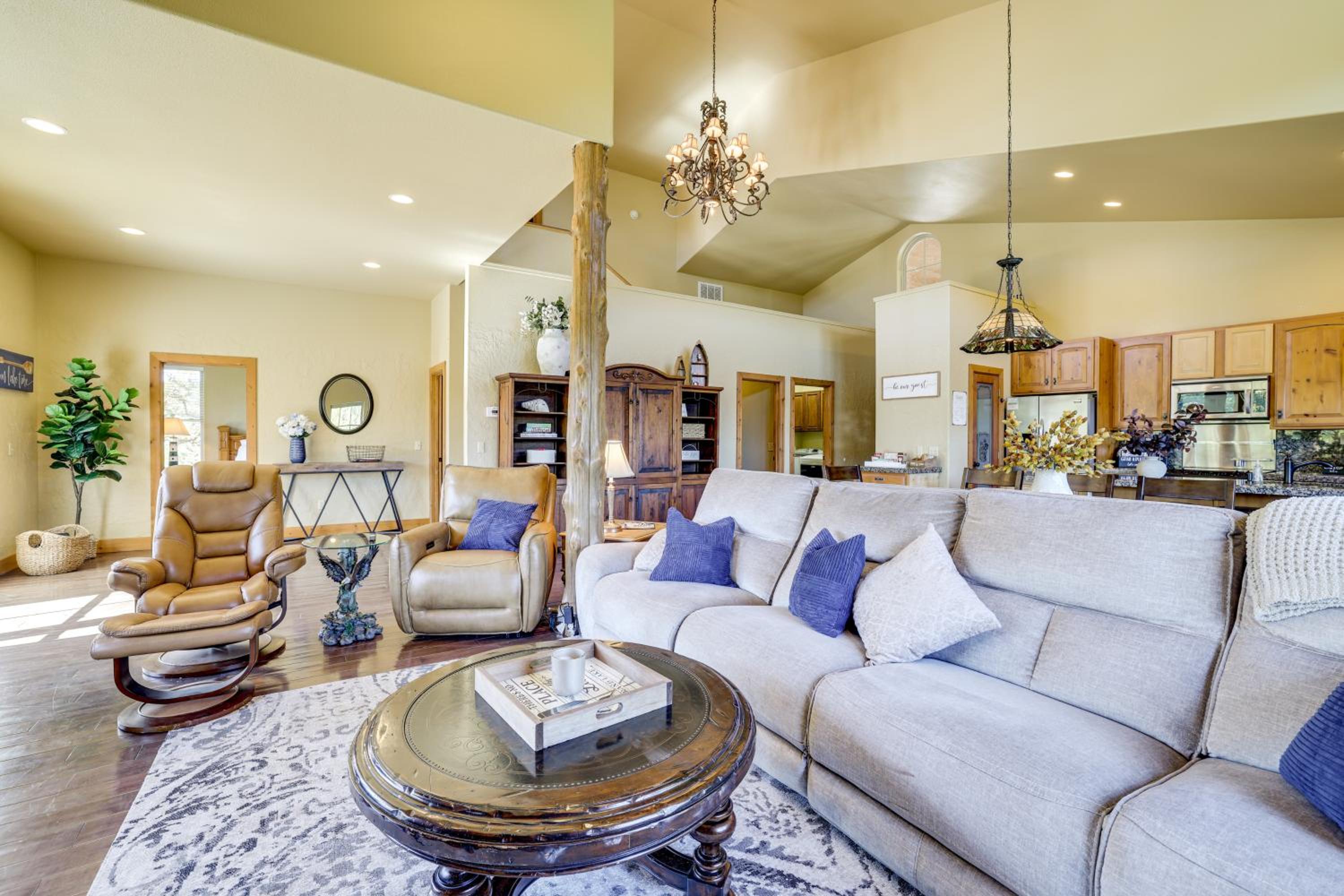 Grand Lake Waterfront Getaway with Boat Slip!