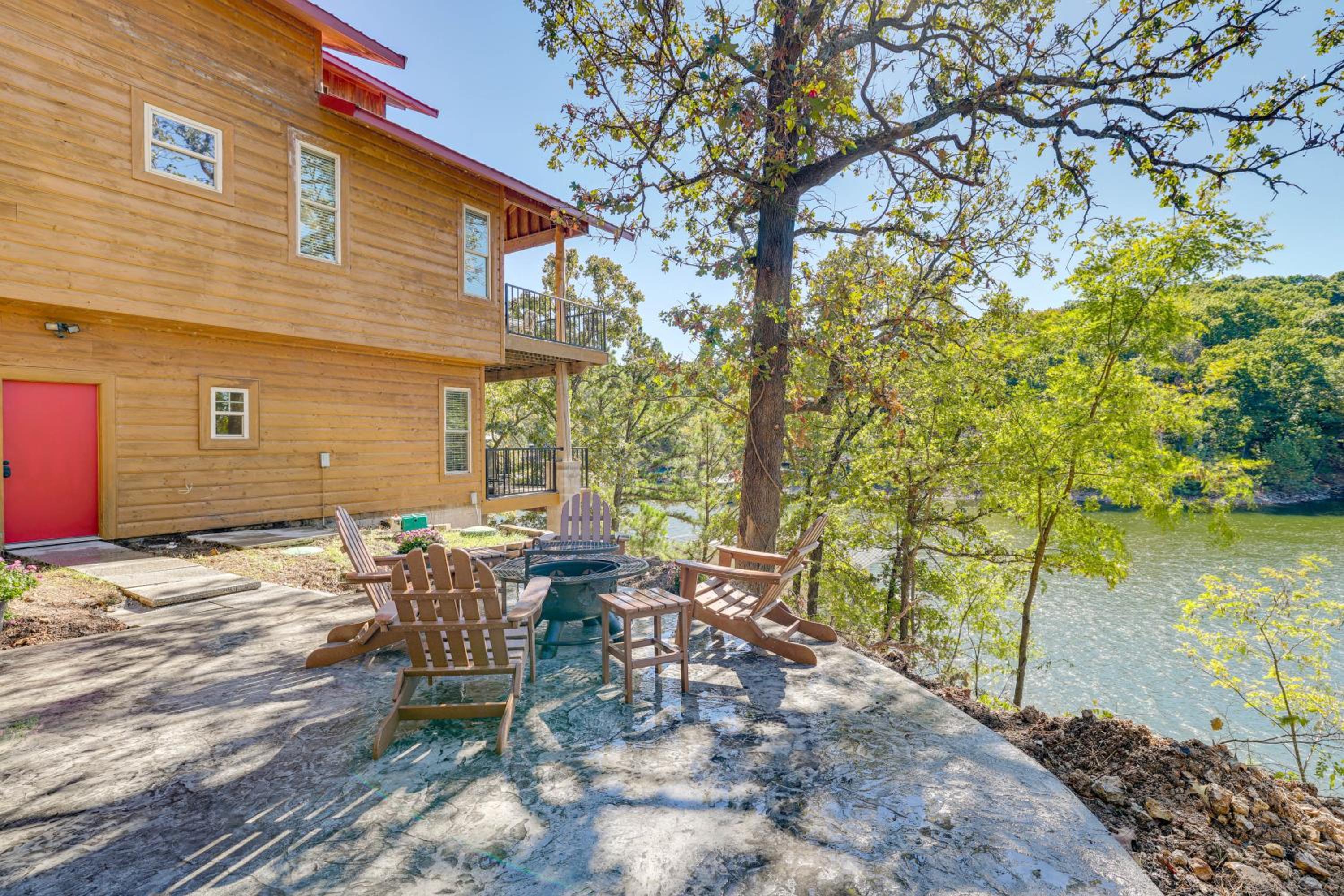Grand Lake Waterfront Getaway with Boat Slip!