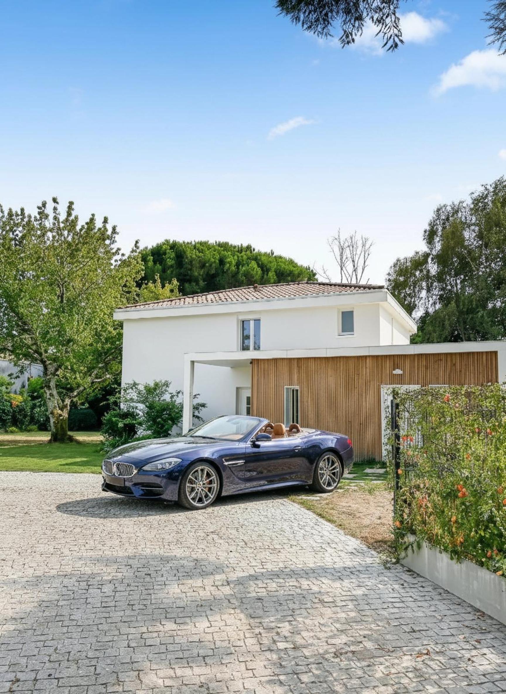 Villa calme avec piscine et spa à Mérignac Proche hôpital tram et parc d activité