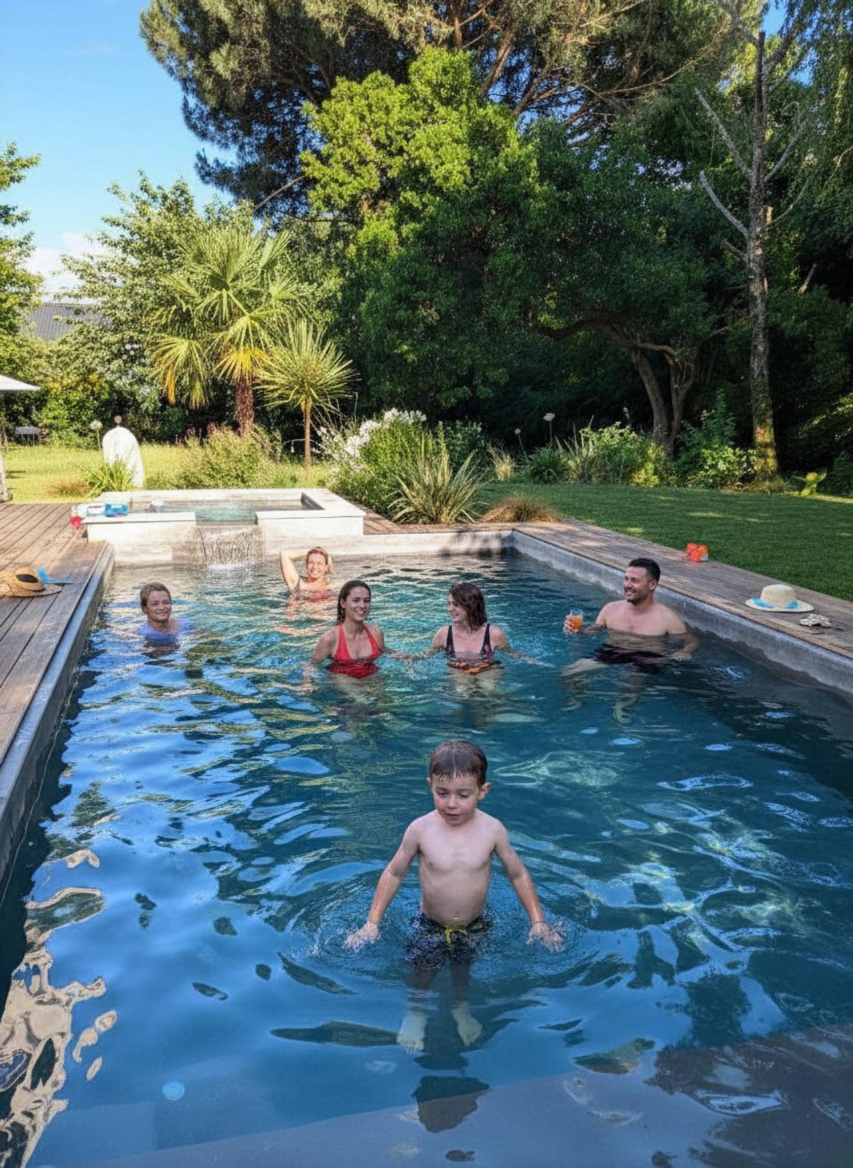Villa calme avec piscine et spa à Mérignac Proche hôpital tram et parc d activité