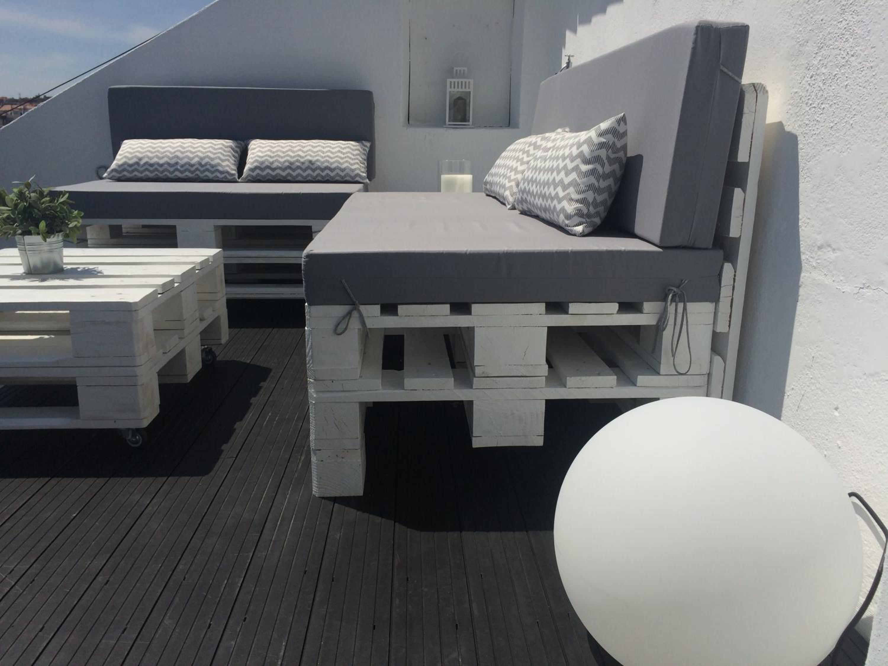 A Terrace on a Topfloor with a View view 3