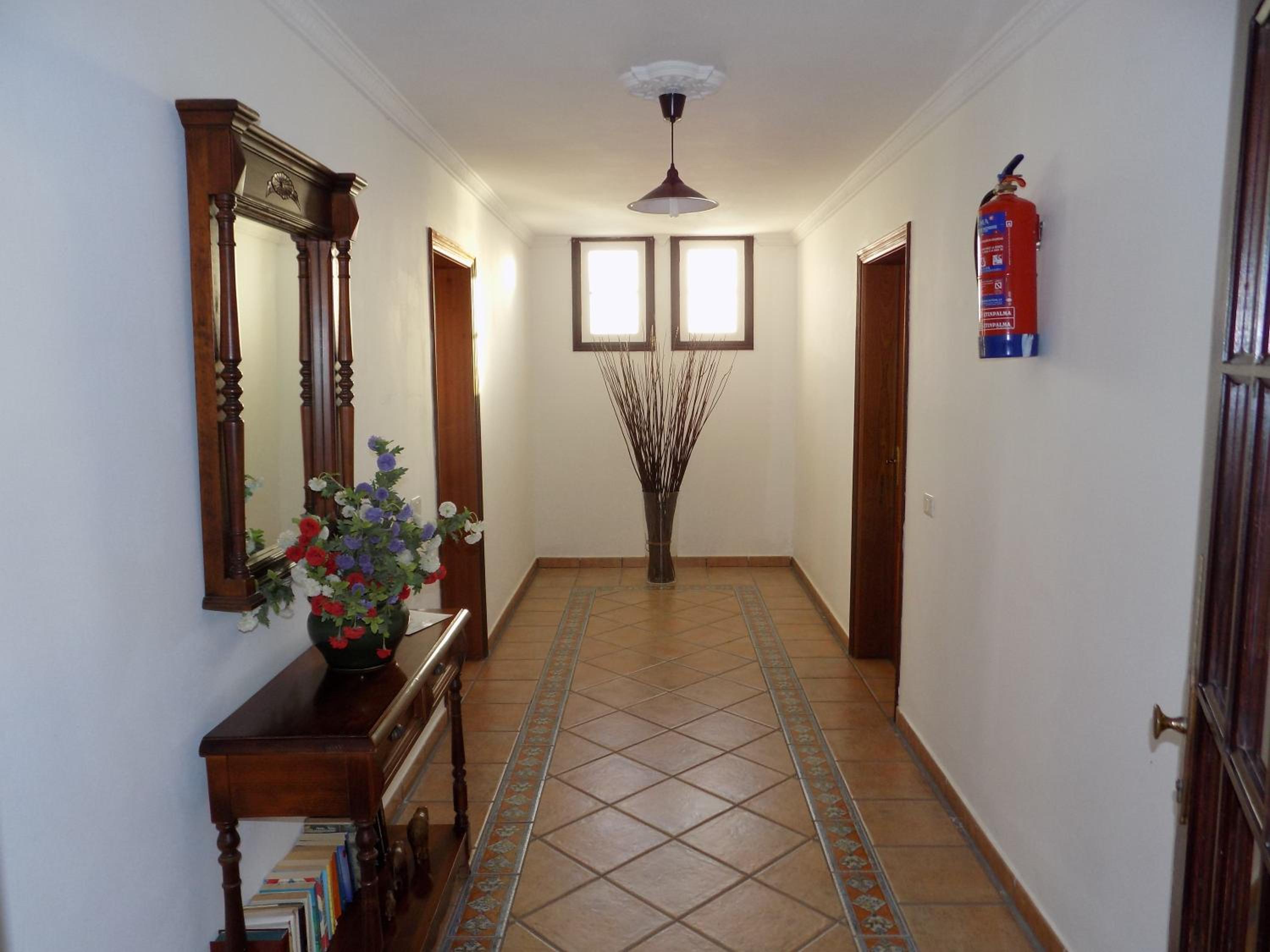 Photo 34