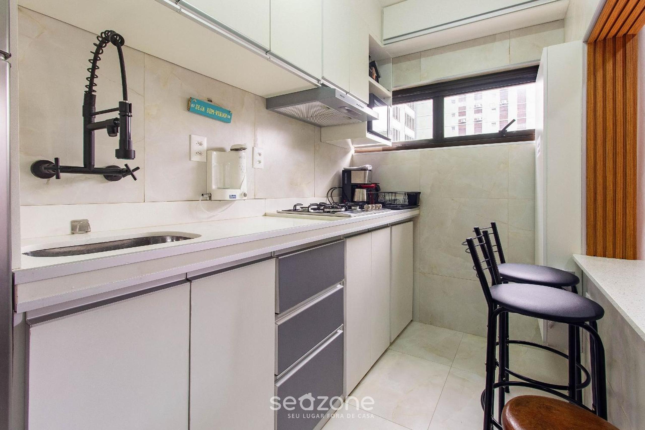Fully furnished apartments in a building with a pool just a few meters from Av. Paulista – TNPs
