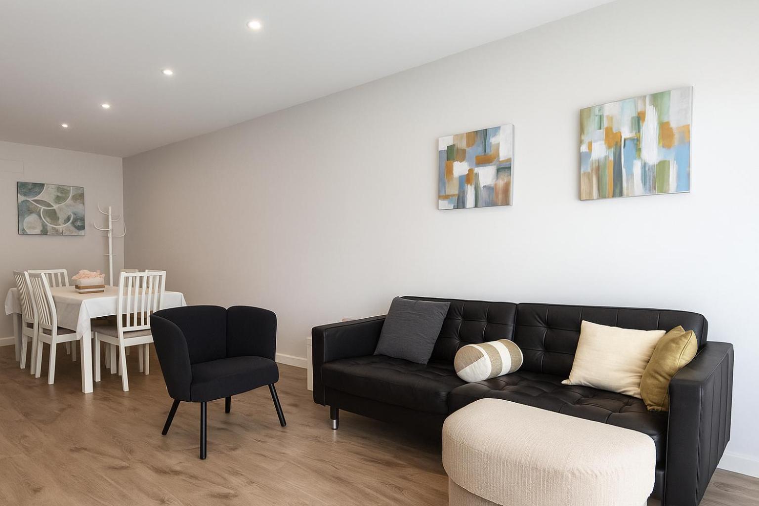 Los Álamos Breeze - 3BR Next to the Beach Apt - Free Parking - Salt Pool
