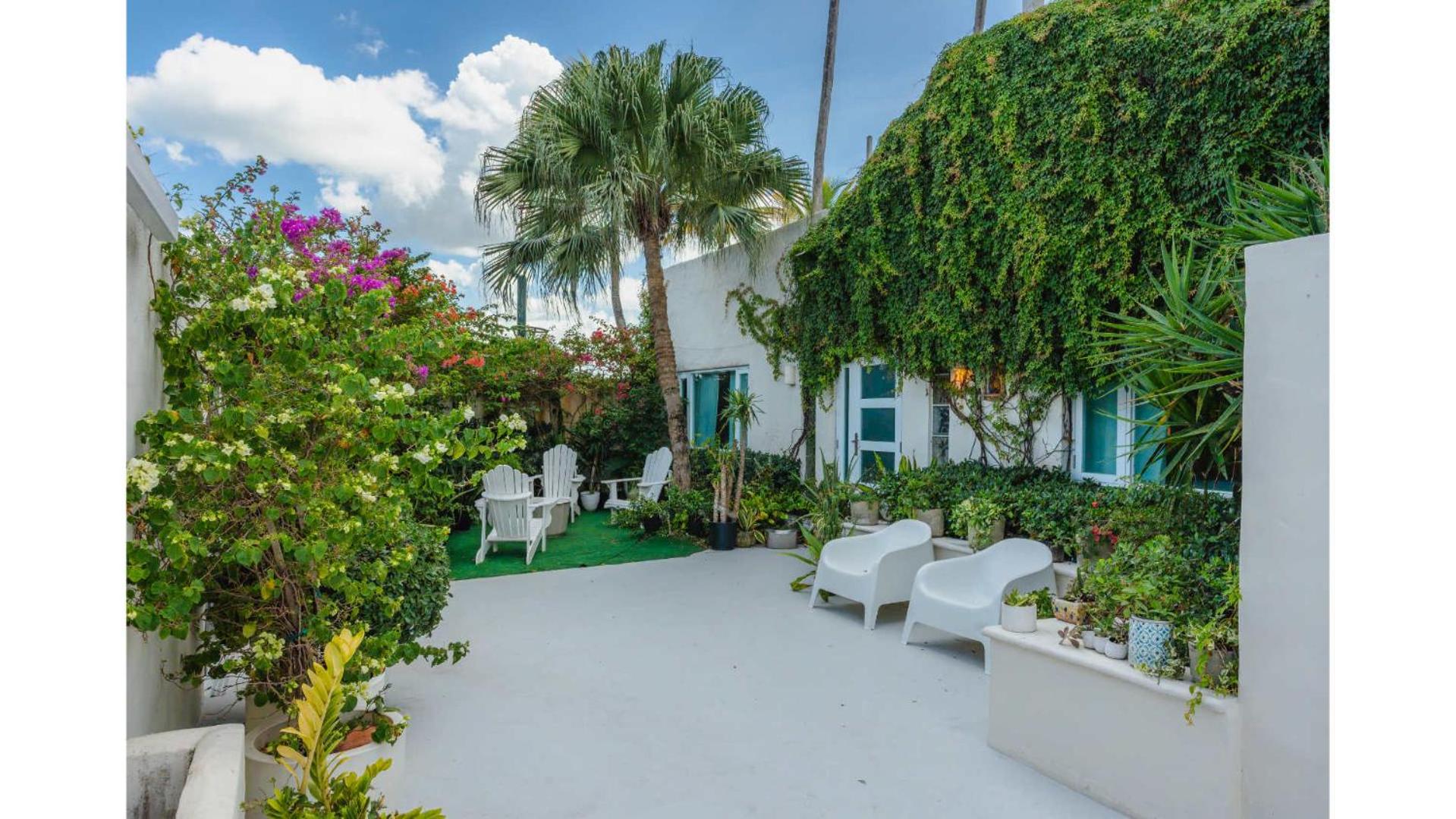 Casa Pelegrina I Powered G in Ocean Park