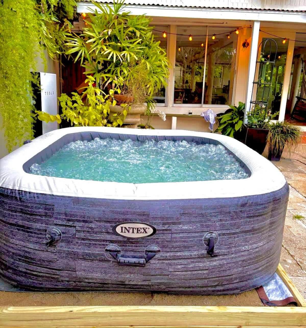 Chalet Lulu | Yoga/Retreat | P Solar | Hot Tub