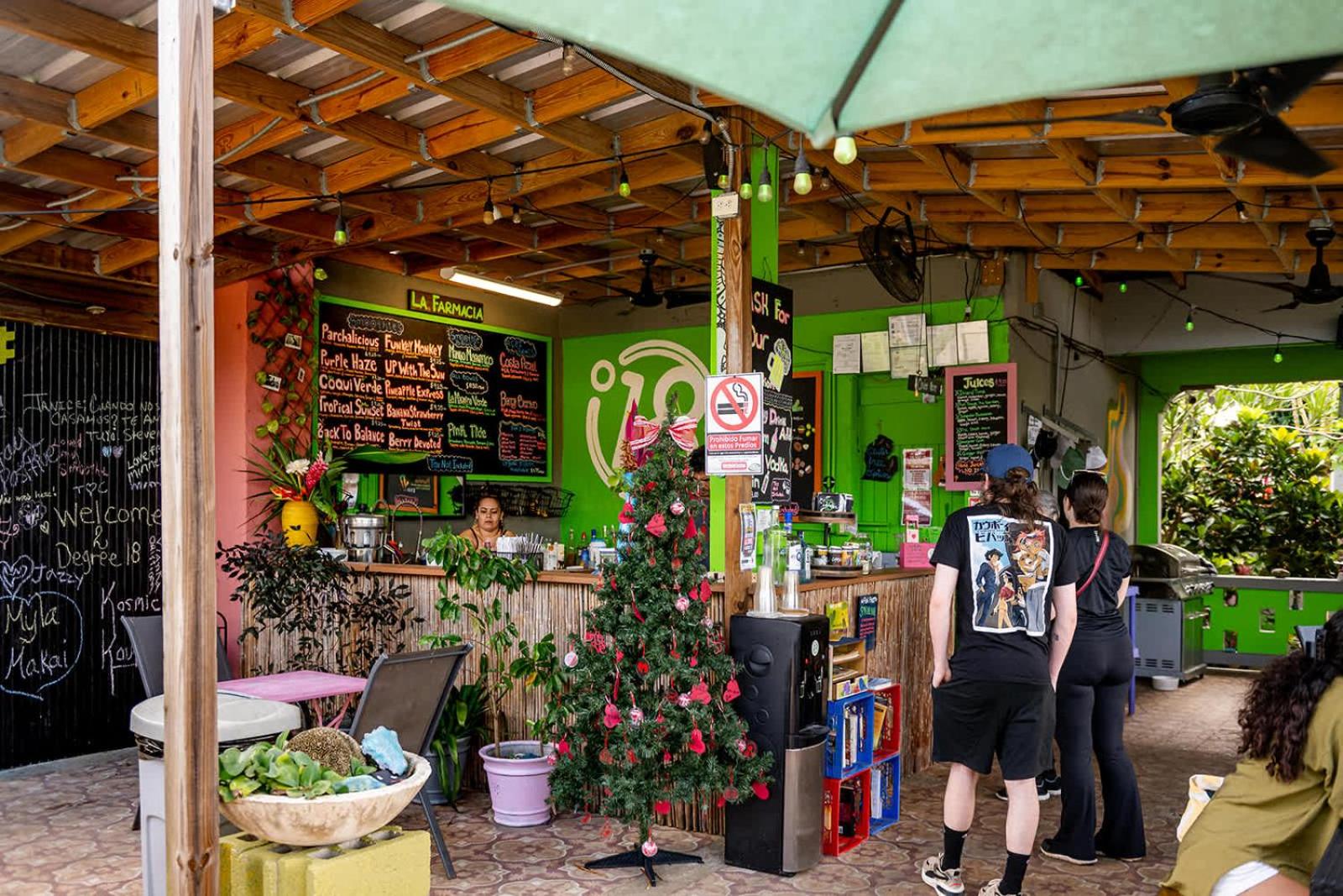 Blü Zen, Ideal Couple’s Stay in Mameyes Rio Grande