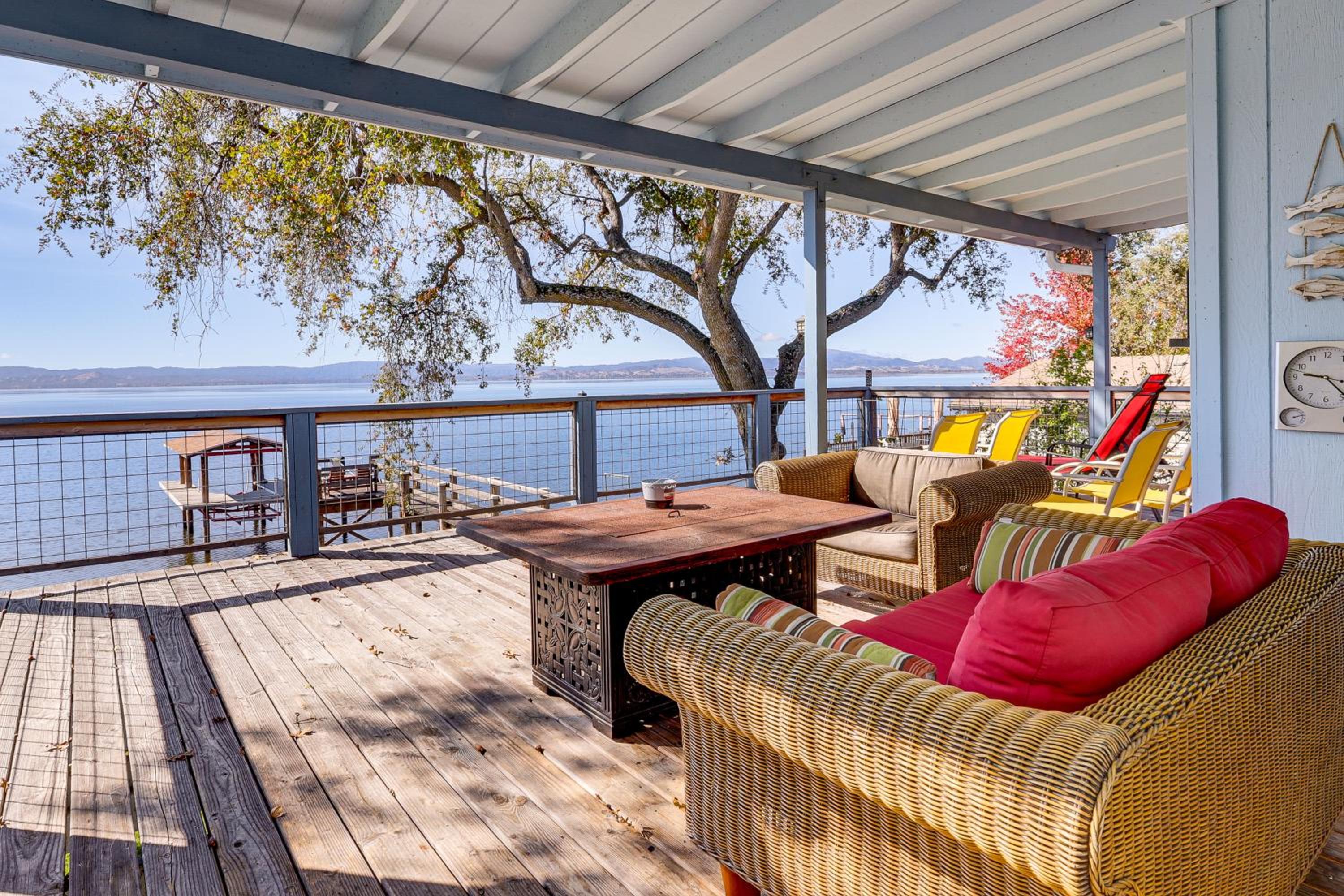 Panoramic Views! Home with Boat Slip on Clear Lake