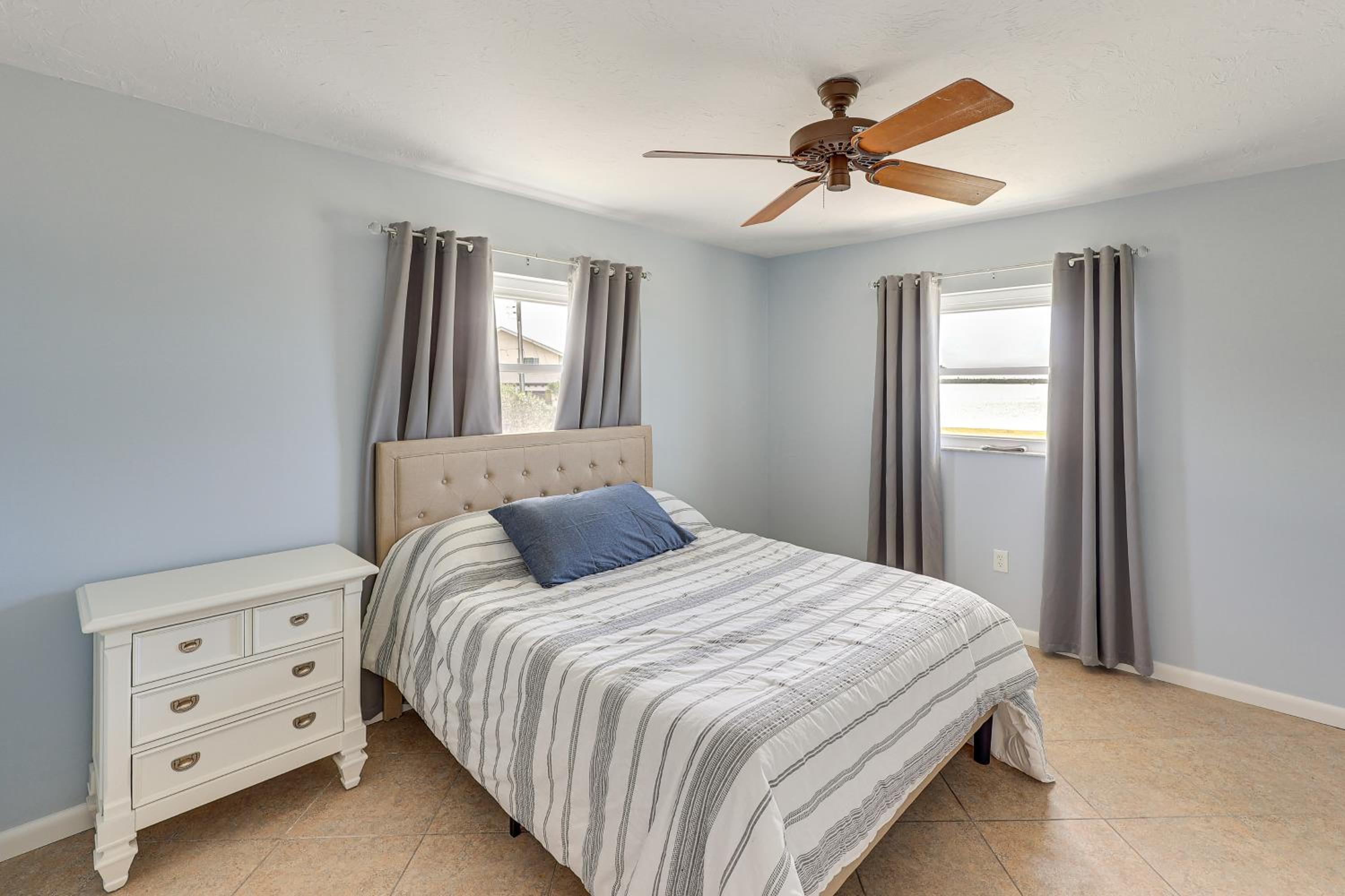 Canal-Front Gem with Dock! 4 Mi to Englewood Beach