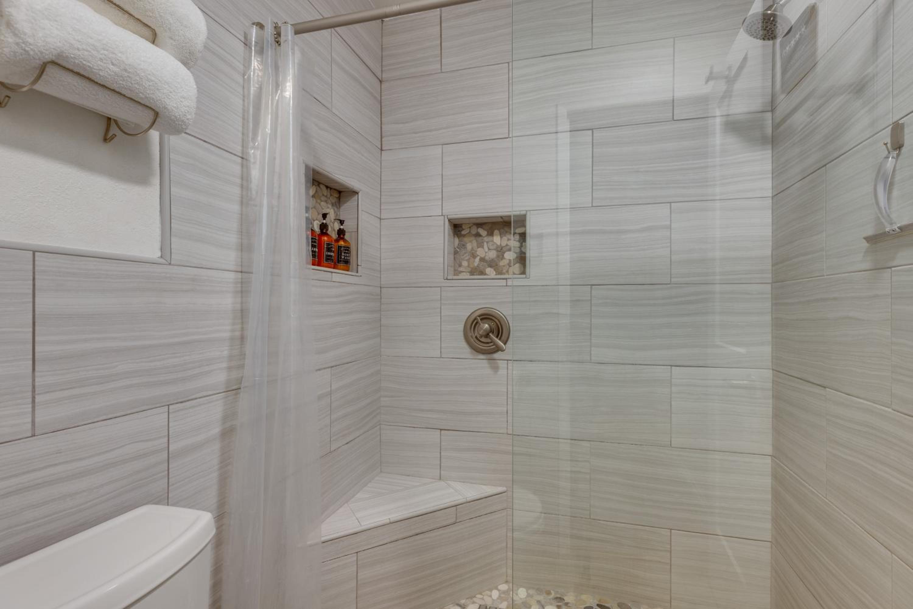 Mammoth Mtn Ski-InandOut Condo with Hot Tub Access!