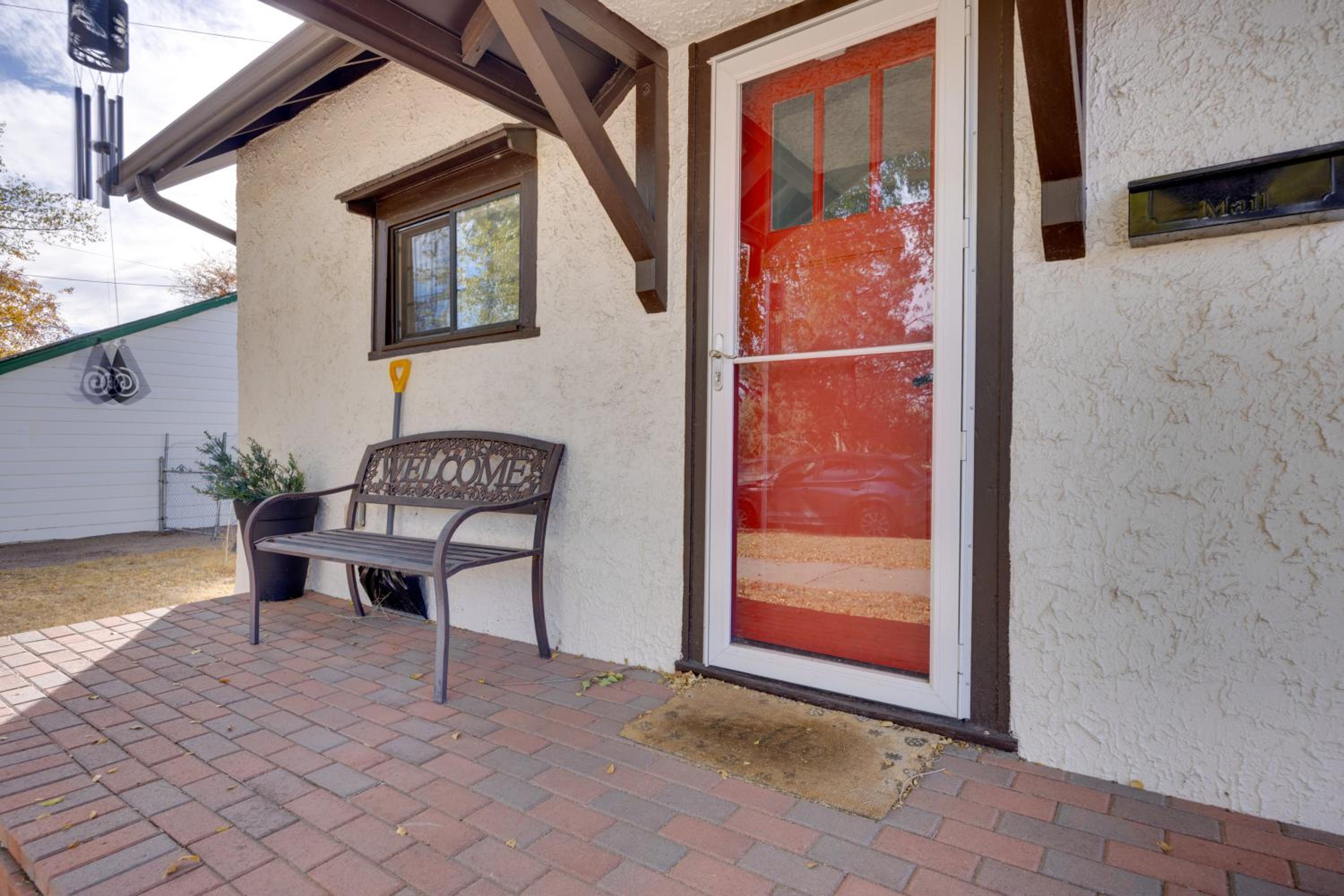 2 Mi to Dtwn Colorado Springs Gem with Hot Tub!