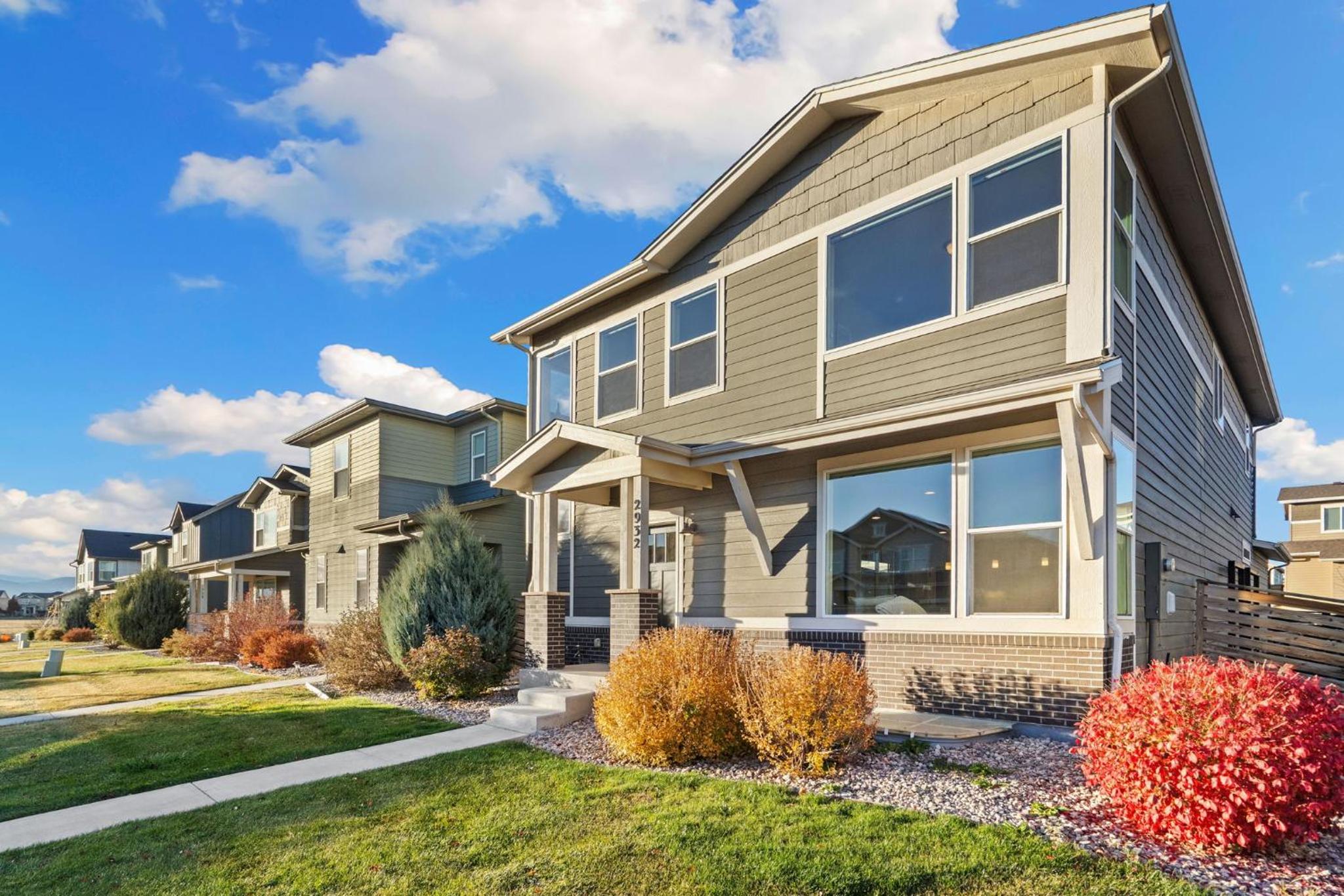 Comet Haus Modern 3BR with Office and King Beds