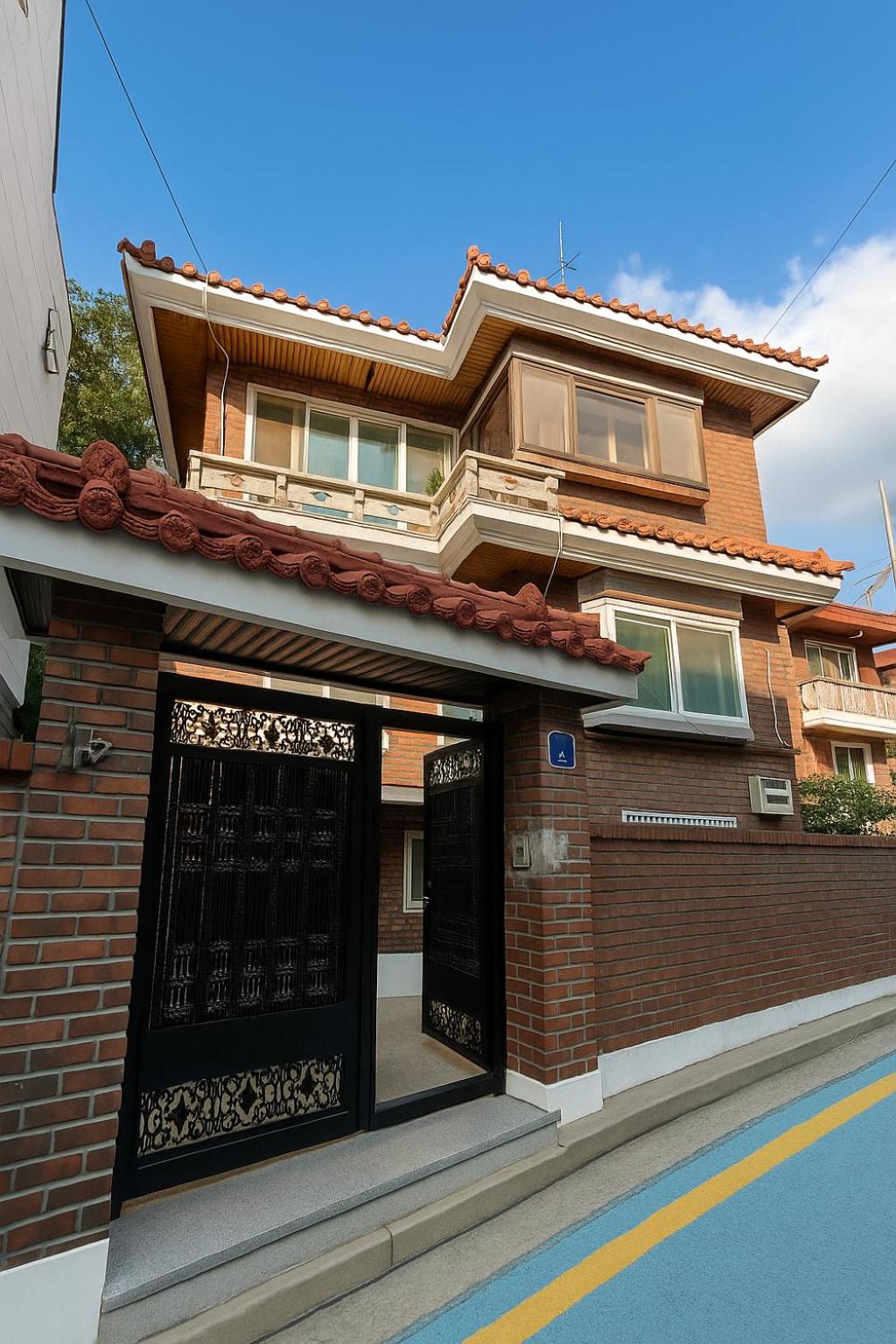 Airport Bus Direct, 5min to Hongdae,Hapjeong,K-POP,Gangnam,Entire Home