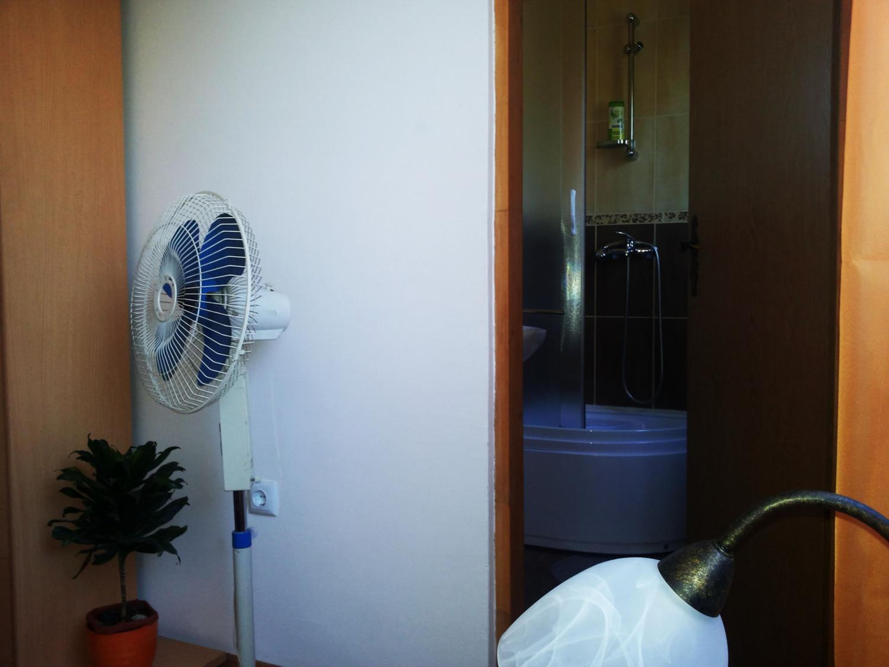 Photo 35