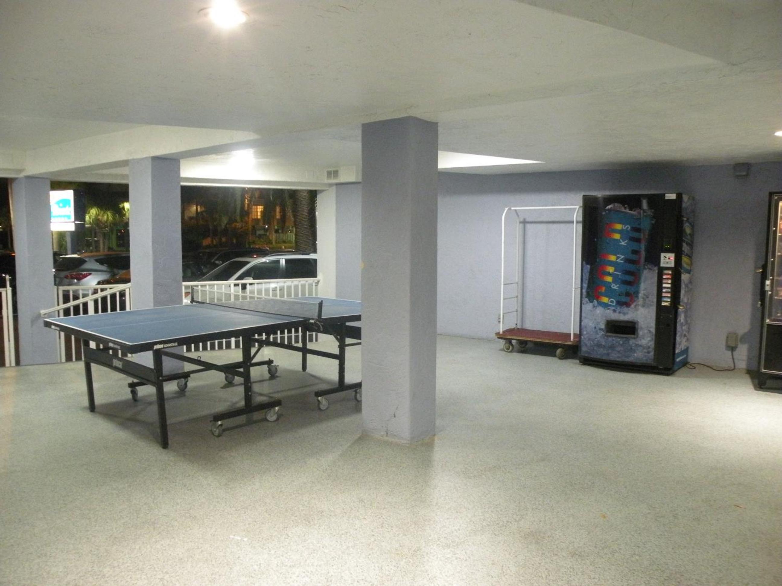 Pelican Pointe Clearwater Beach Hotel