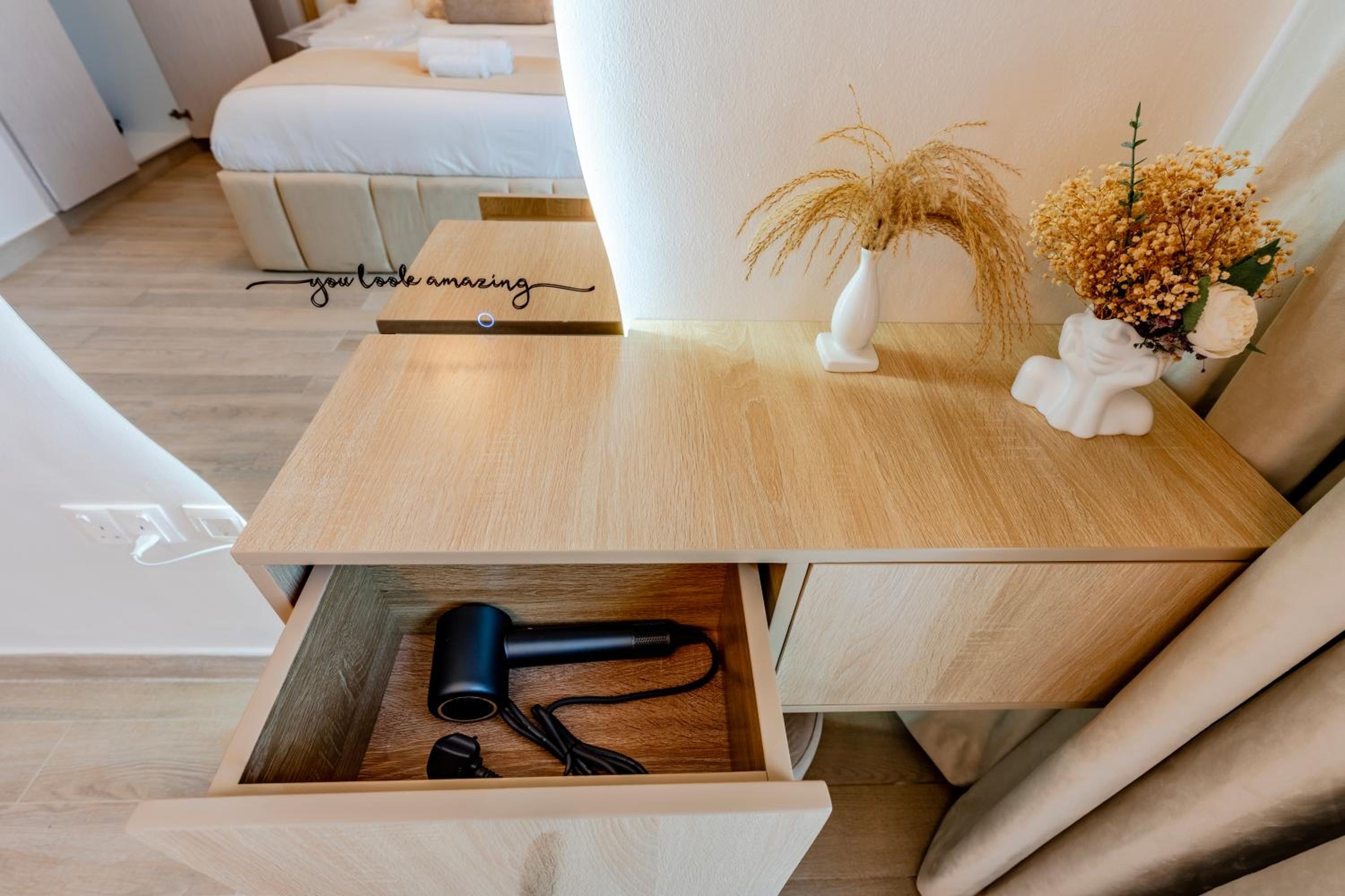Modern 1-Bed Apartment with Balcony & Free Parking l Near Yas Mall & F1 Yas Island & Sea world