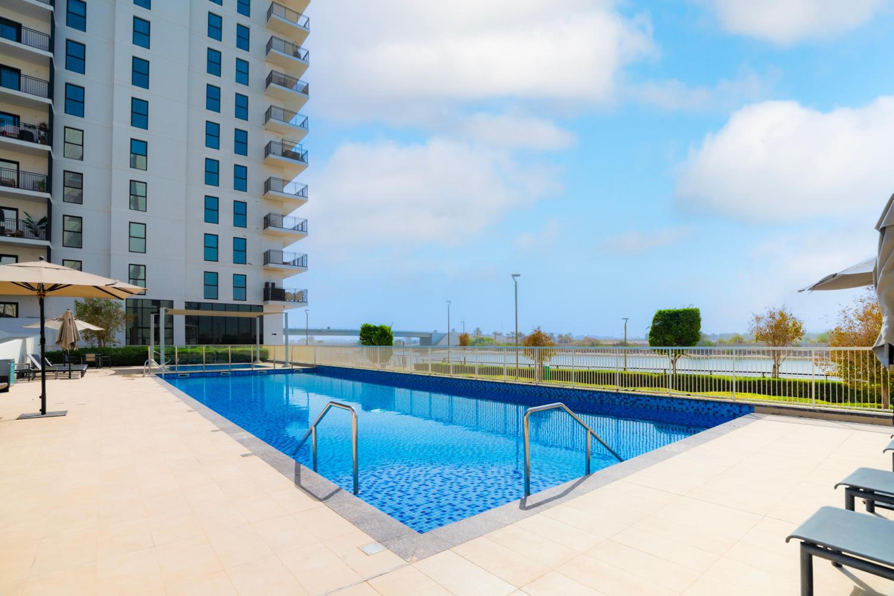 Modern 1-Bed Apartment with Balcony & Free Parking l Near Yas Mall & F1 Yas Island & Sea world