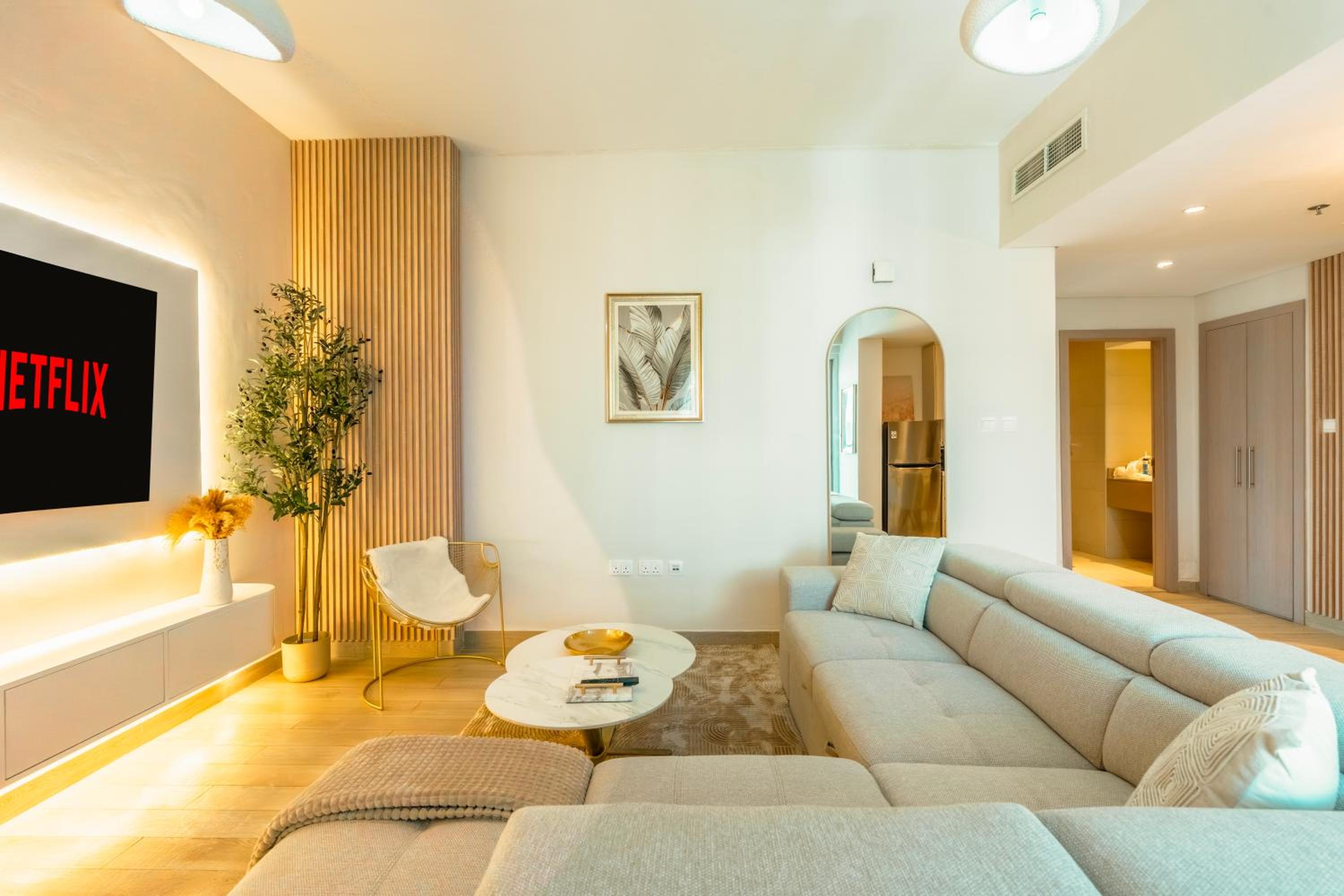 Modern 1-Bed Apartment with Balcony & Free Parking l Near Yas Mall & F1 Yas Island & Sea world