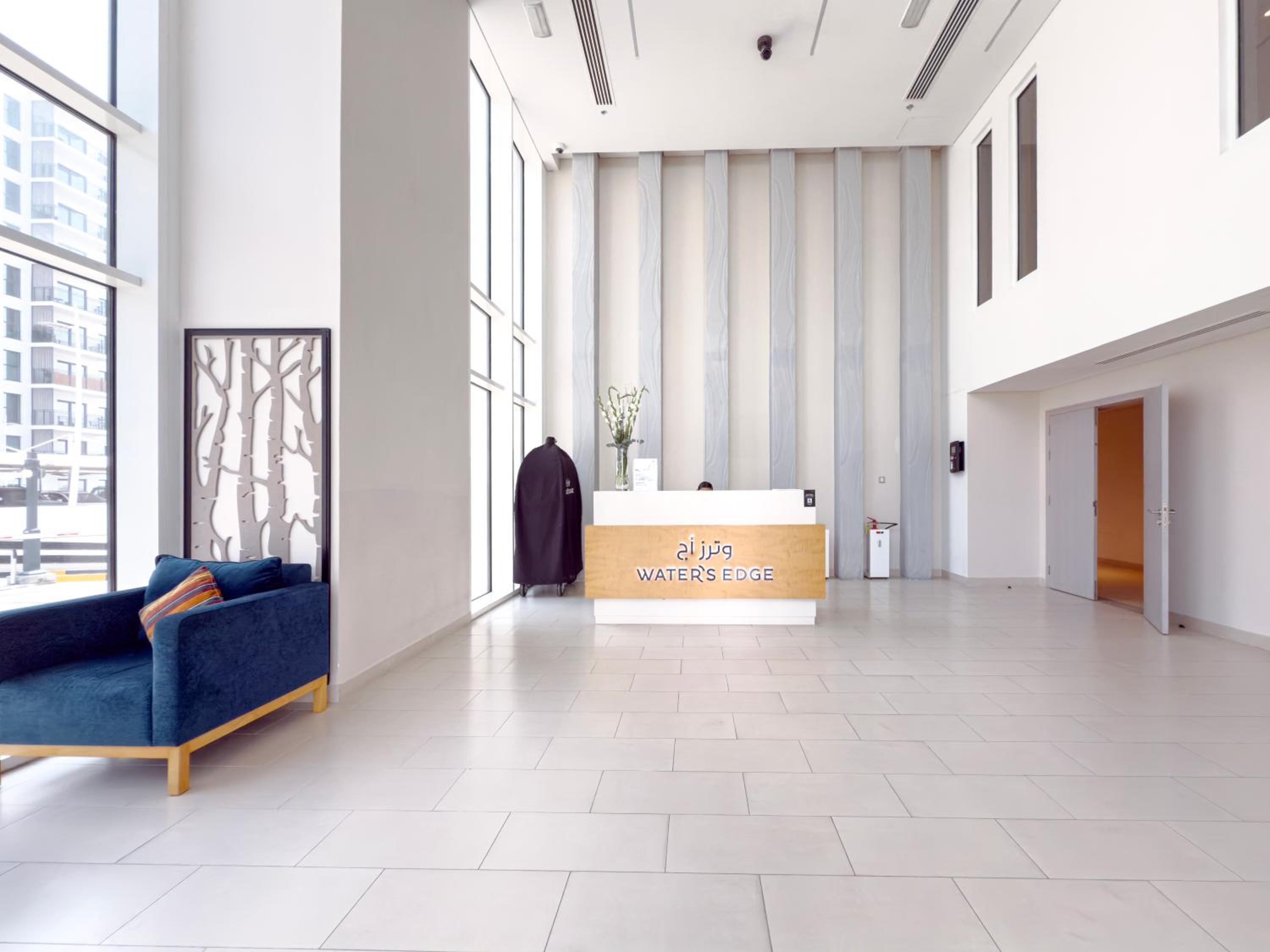 Modern 1-Bed Apartment with Balcony & Free Parking l Near Yas Mall & F1 Yas Island & Sea world