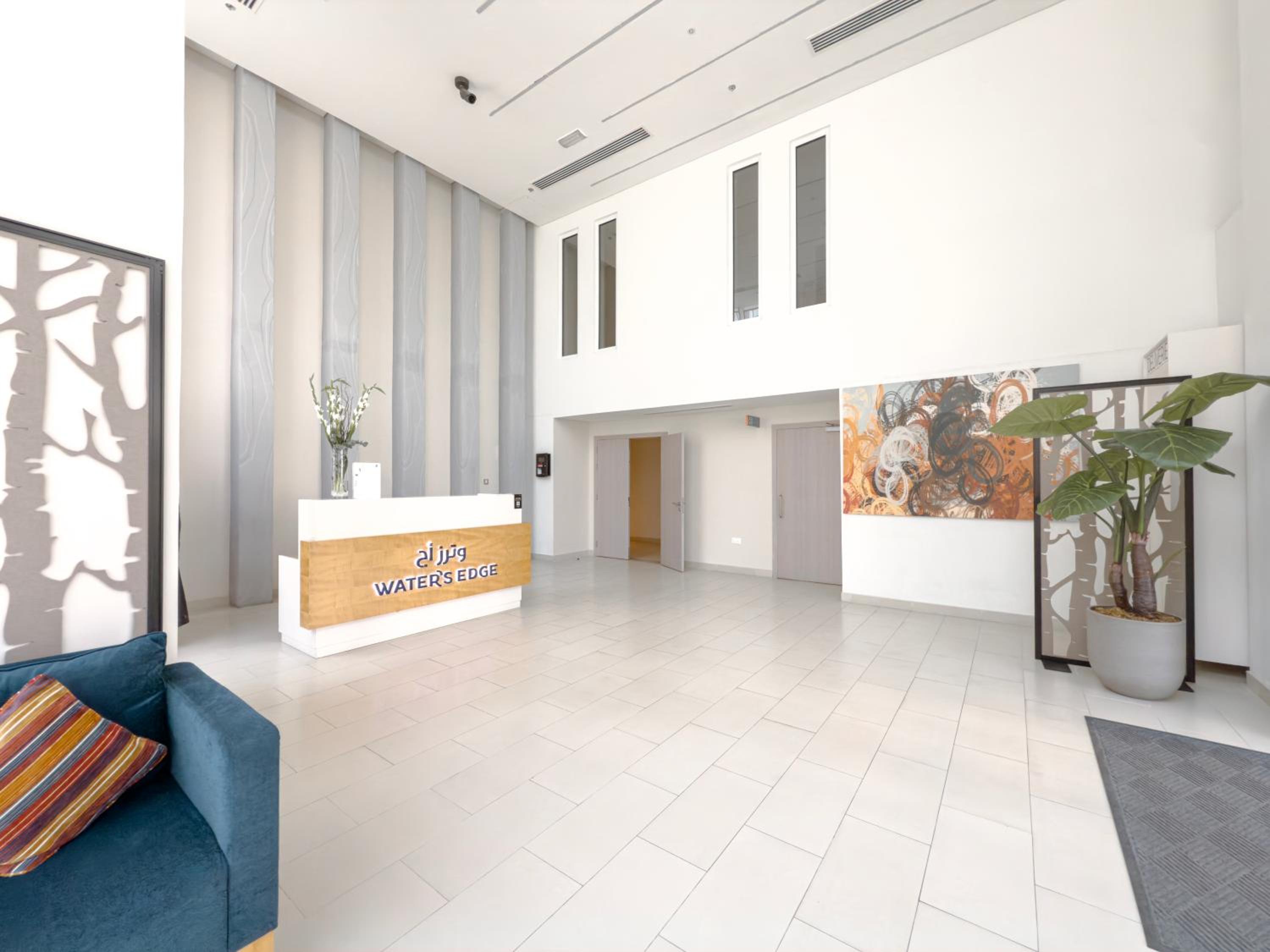 Modern 1-Bed Apartment with Balcony & Free Parking l Near Yas Mall & F1 Yas Island & Sea world