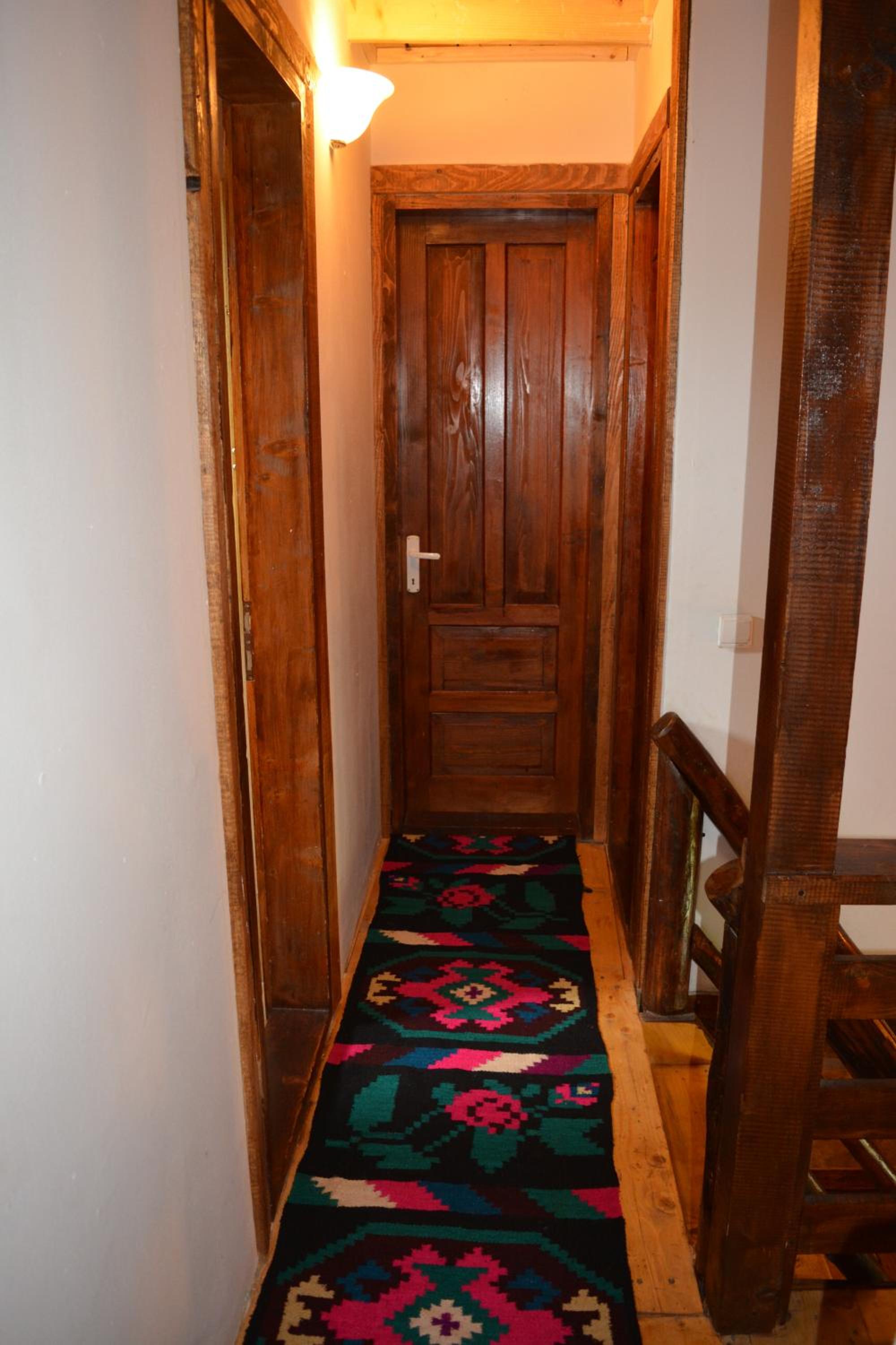 Photo 44