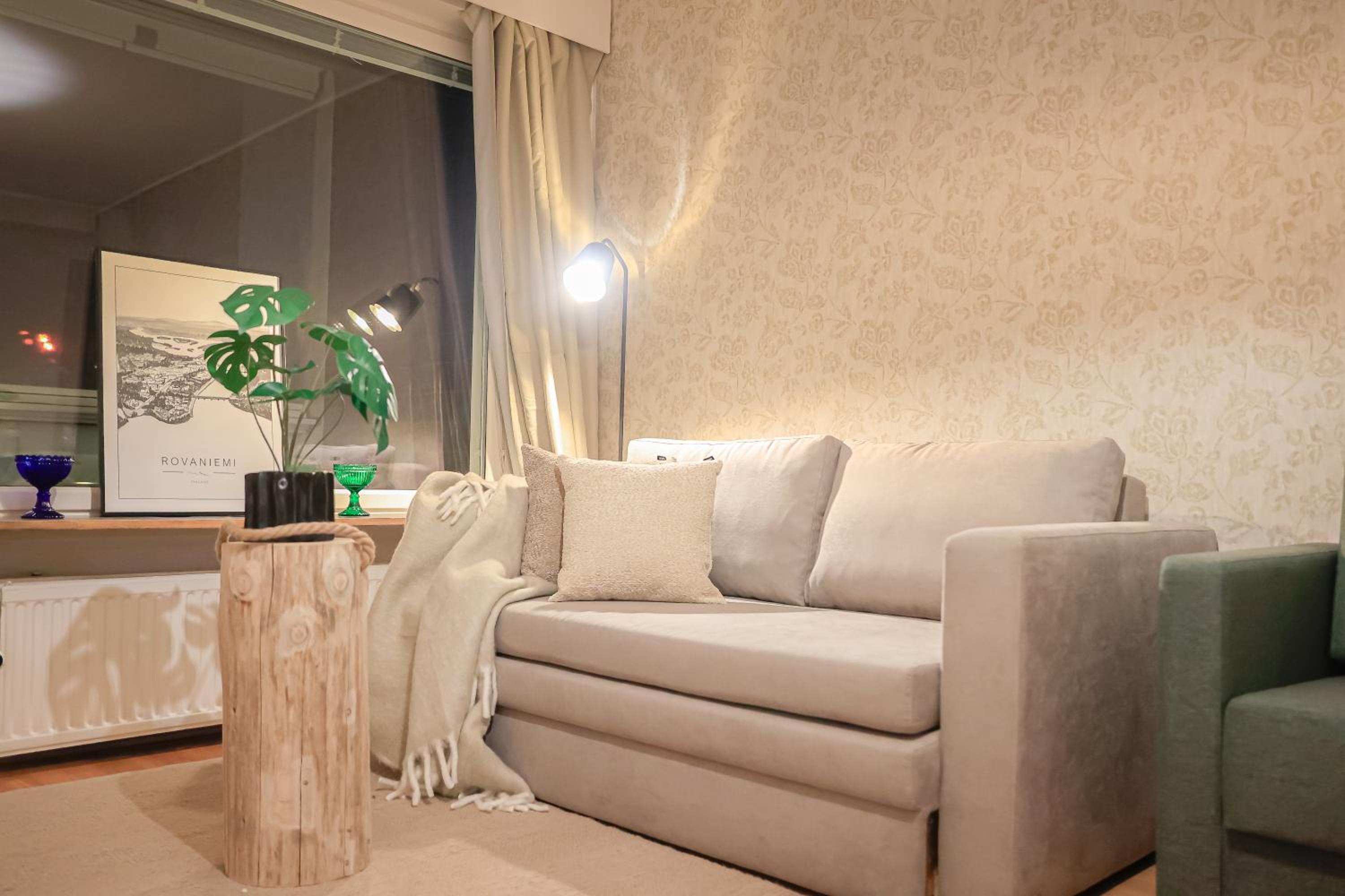 Aurora River Apartment By BookLapland