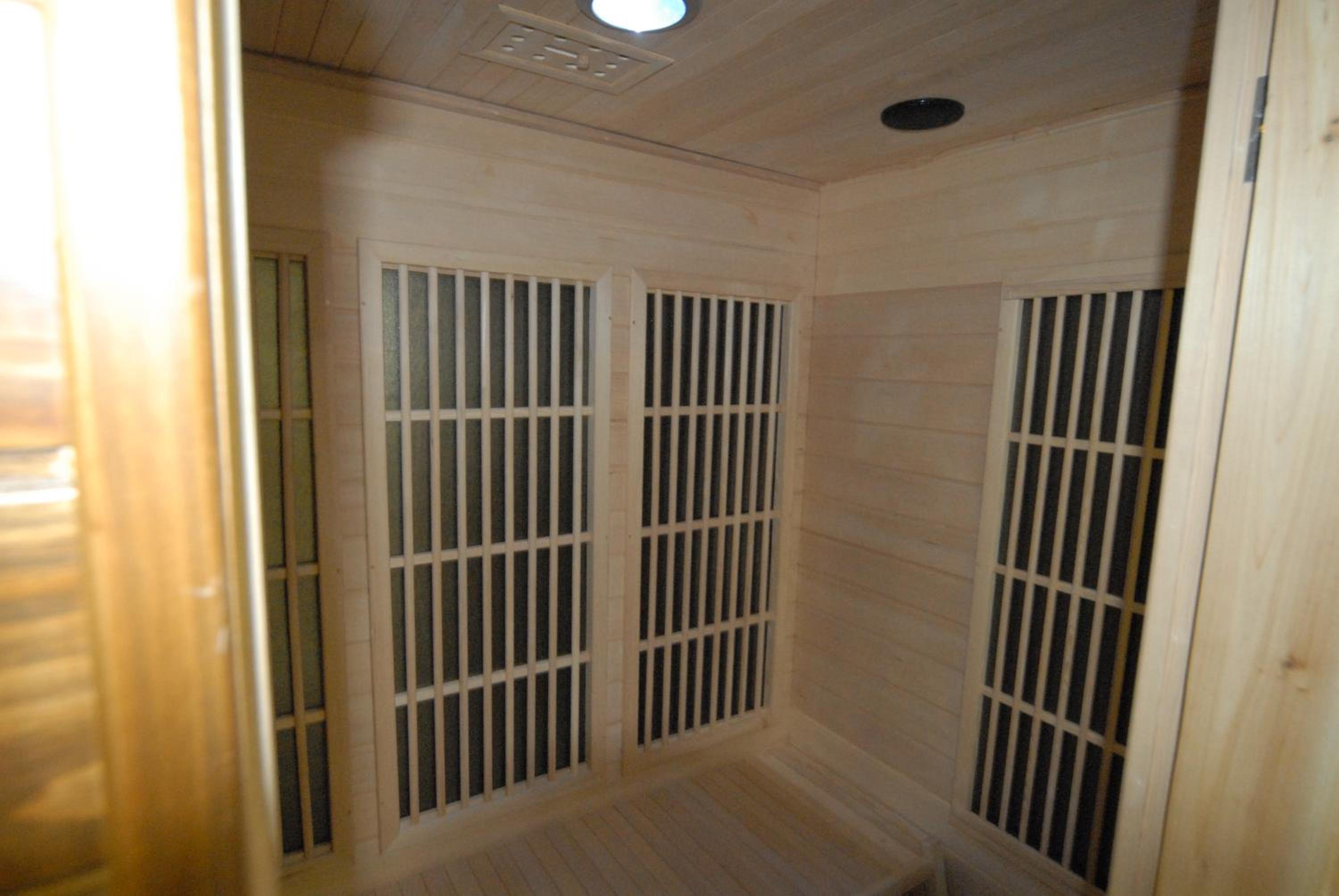 Chamonix Central Panoramic Apartment & Private Sauna