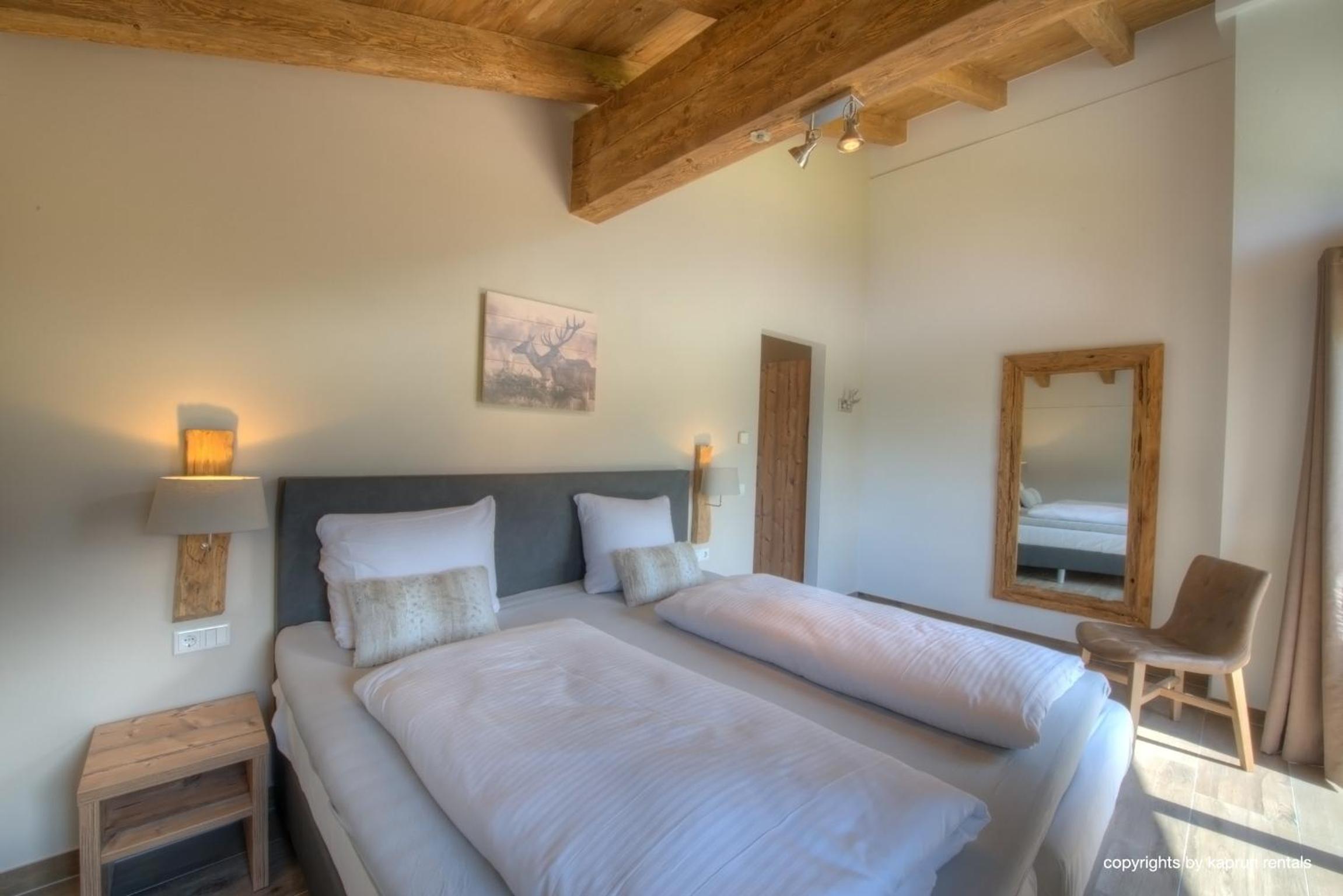 Deer & Dear Luxury Chalet