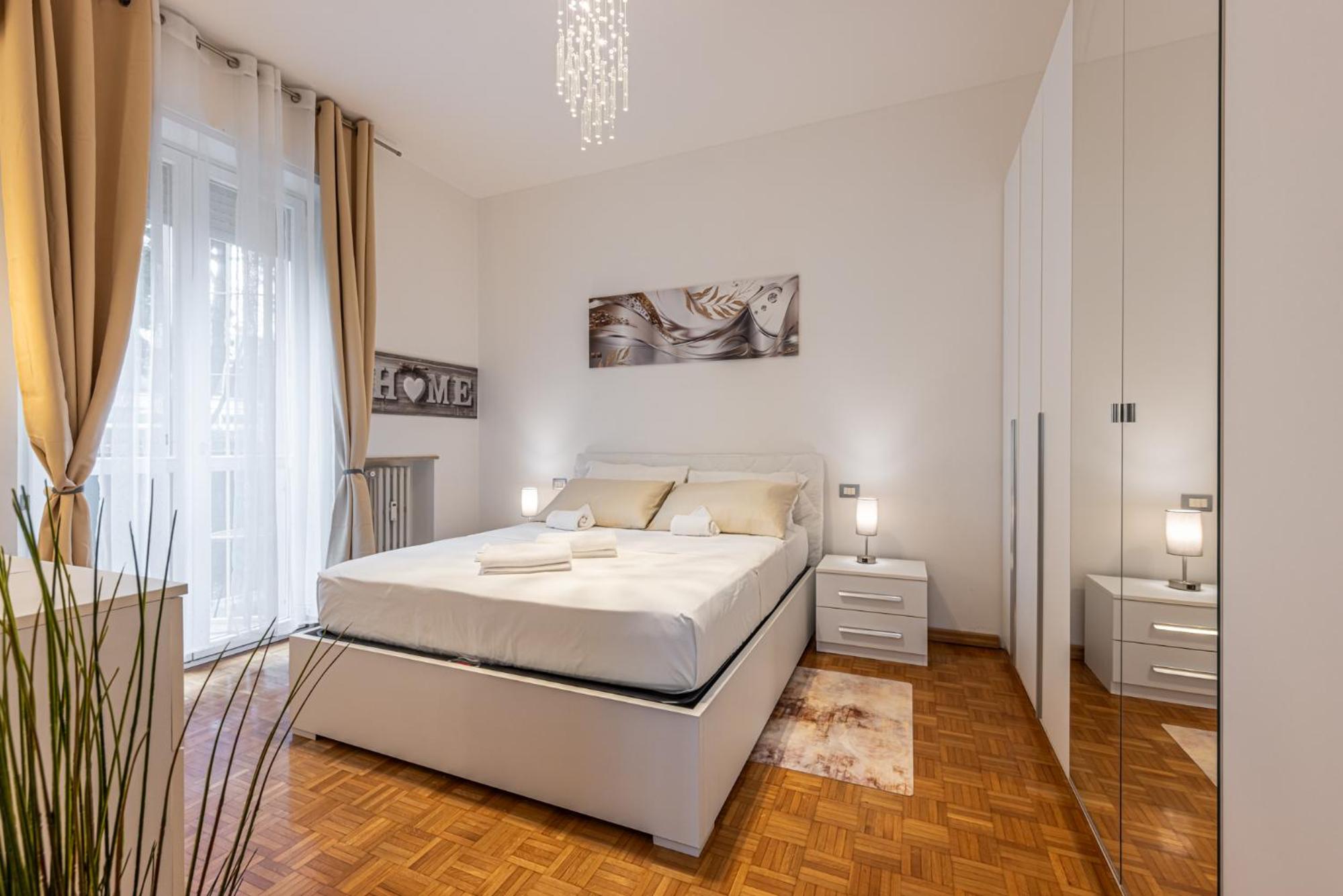 SanSiro75 large 3bdr with private garage near to Fiera and Stadium