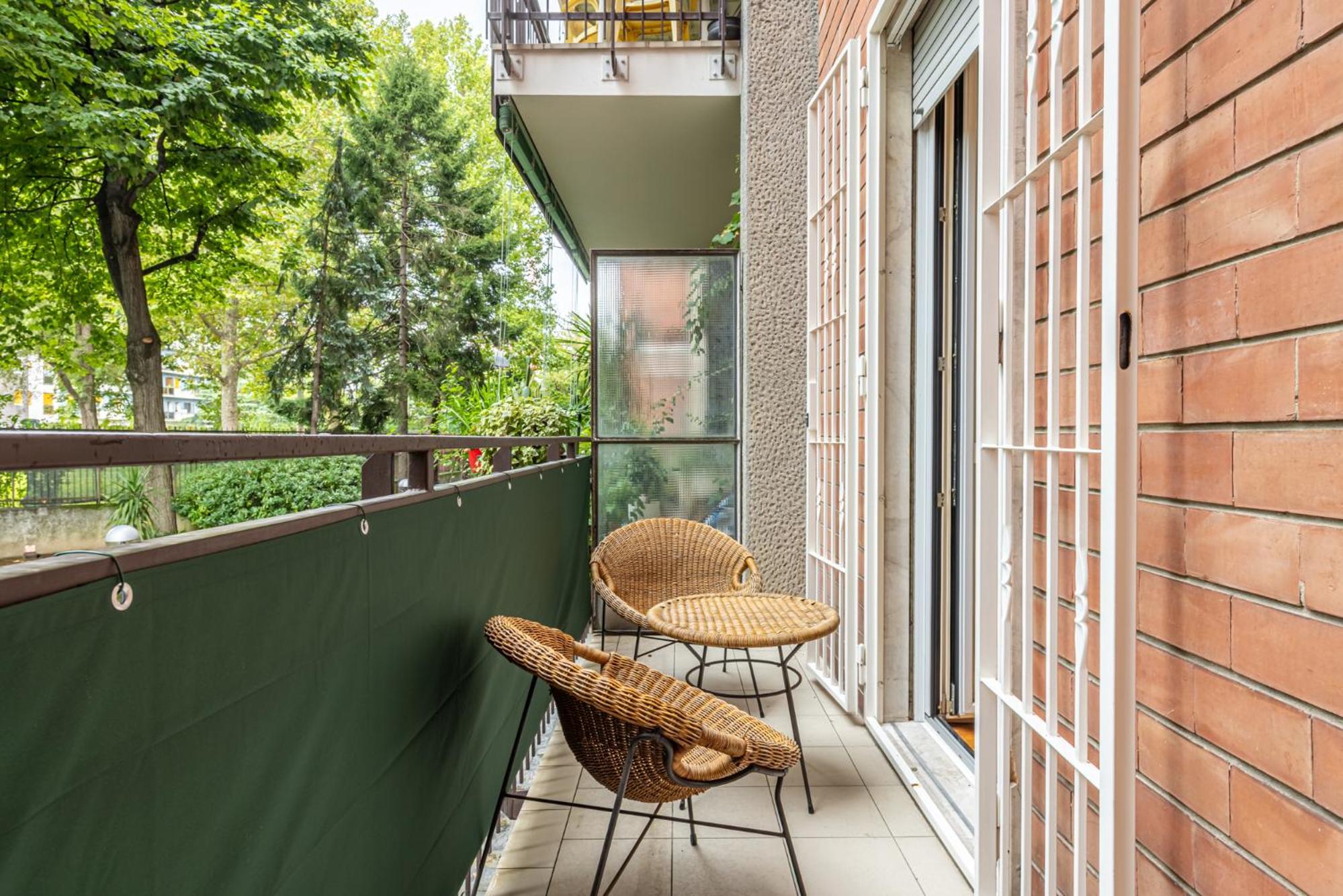 SanSiro75 large 3bdr with private garage near to Fiera and Stadium